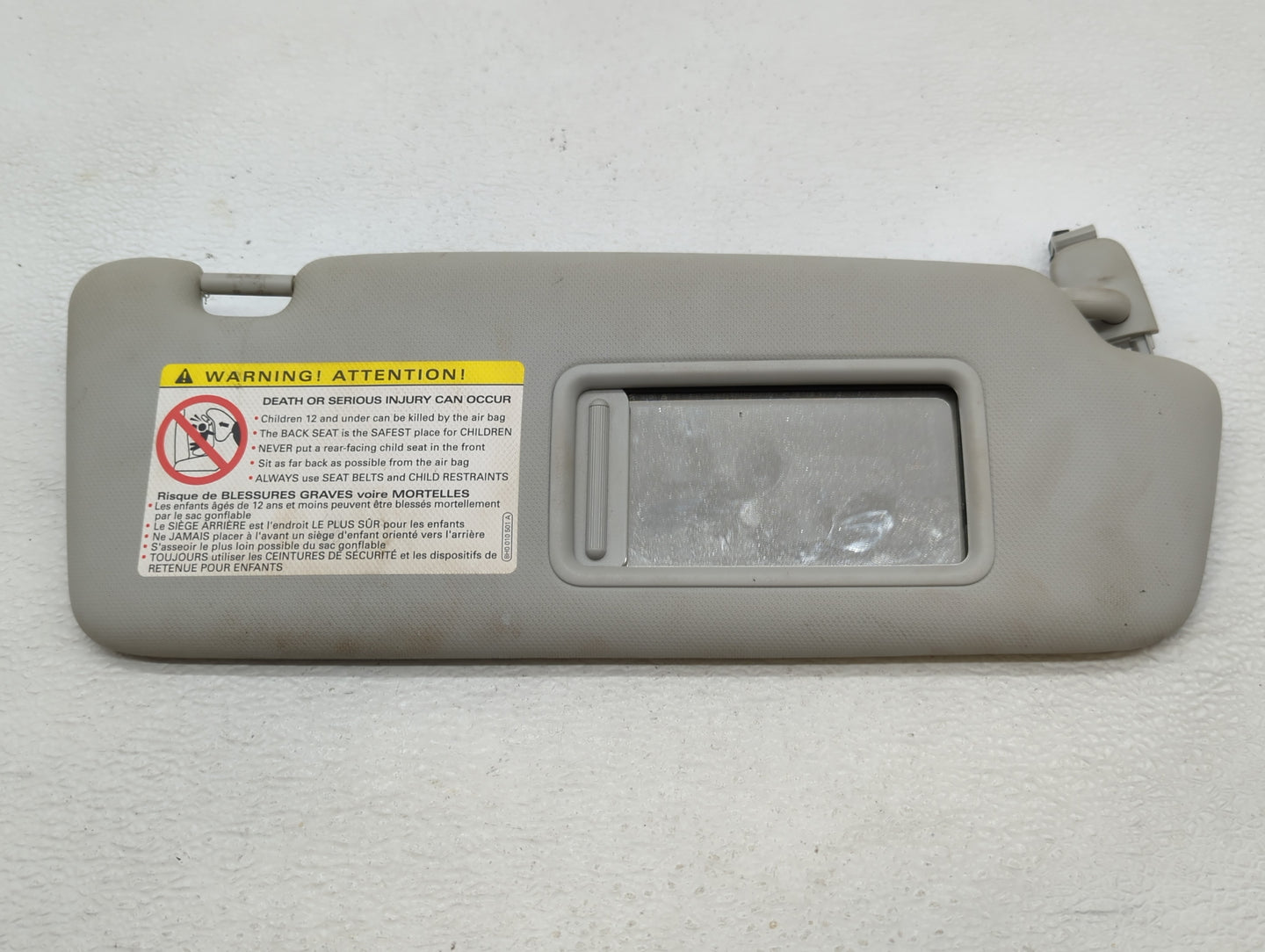 2013-2016 Audi A4 Sun Visor Shade Replacement Passenger Right Mirror Fits Fits 2013 2014 2015 2016 OEM Used Auto Parts - Oem