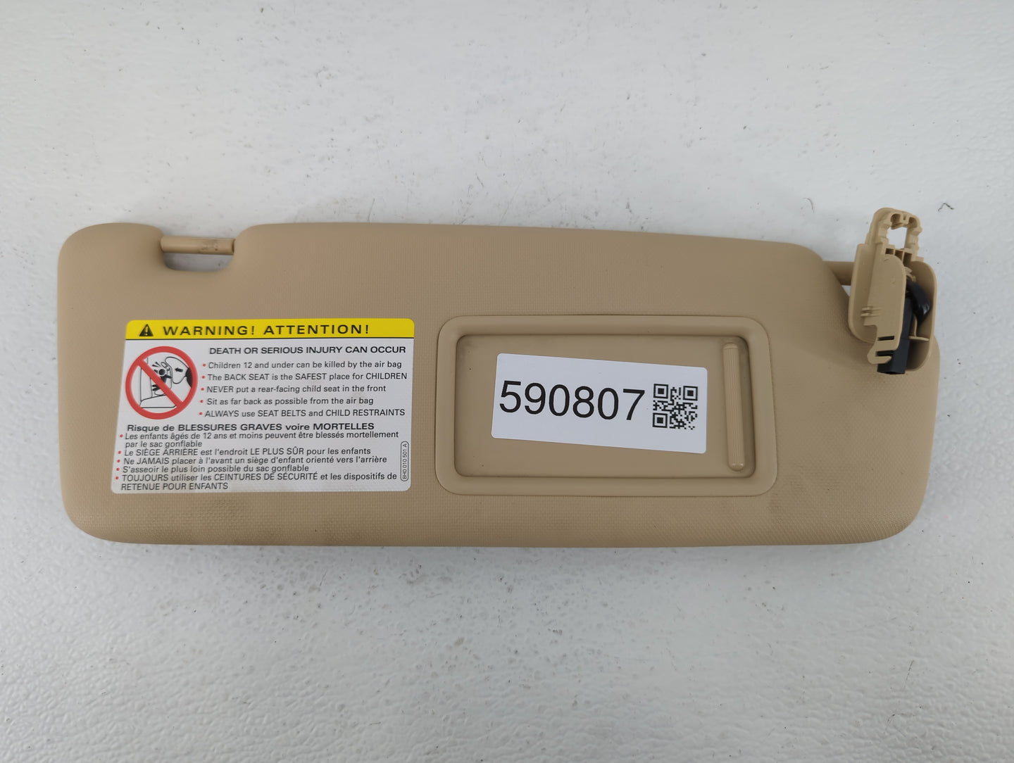 2013-2016 Audi A4 Sun Visor Shade Replacement Passenger Right Mirror Fits Fits 2013 2014 2015 2016 OEM Used Auto Parts - Oem