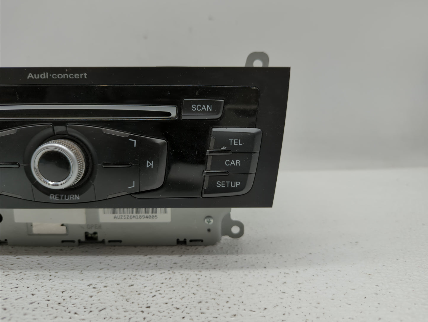 2013-2016 Audi A4 Quattro Radio AM FM Cd Player Receiver Replacement P/N:8R1 035 186 B 8R1 035 186 Q Fits Fits 2013 2014 201