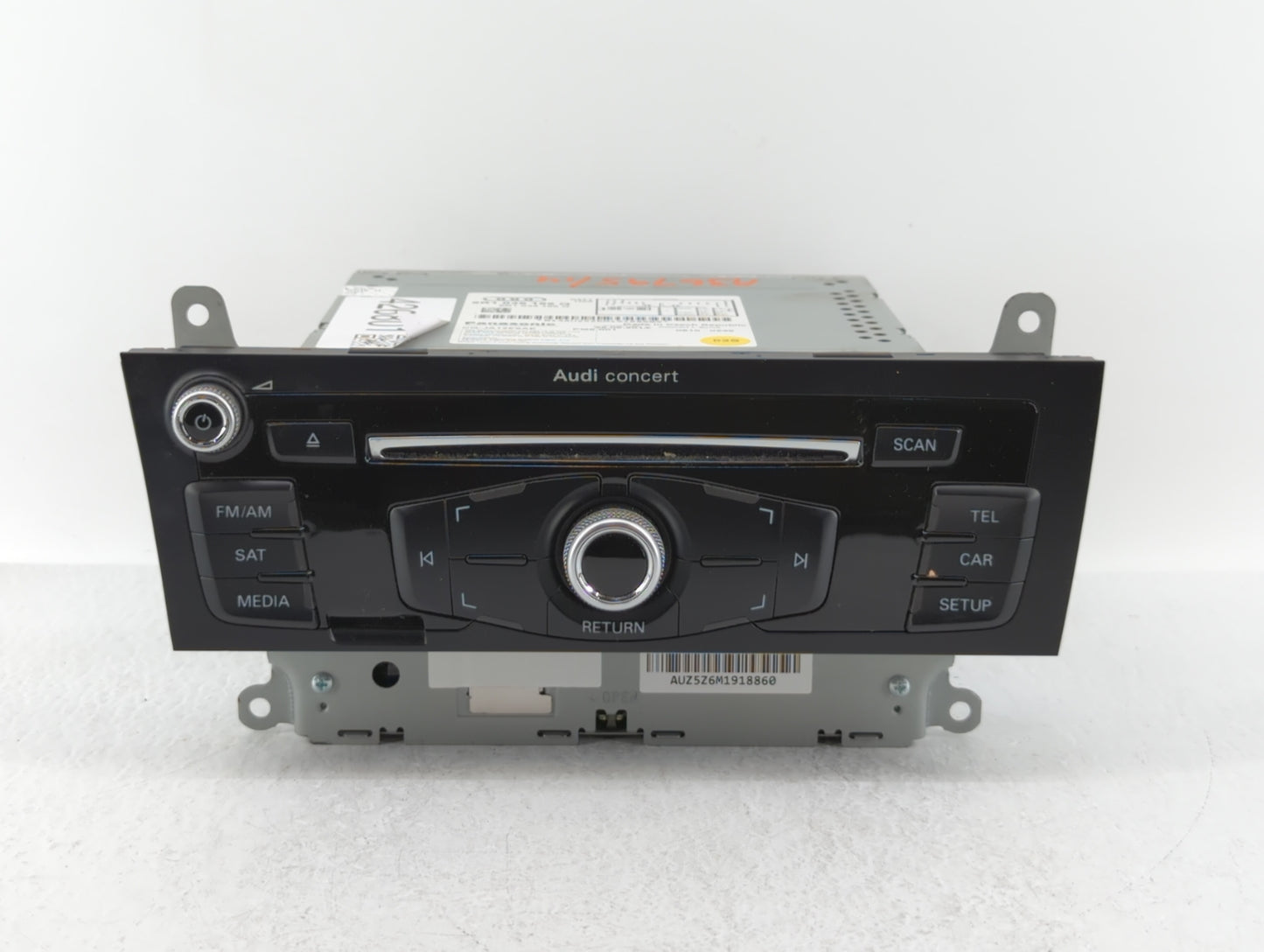 2013-2016 Audi A4 Quattro Am Fm Cd Player Radio Receiver - Oemusedautoparts1.com