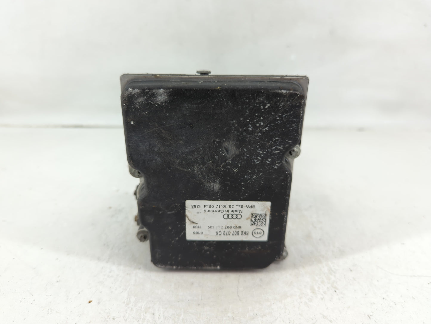 2013 Audi A5 ABS Pump Control Module Replacement P/N:8K0 614 517 GM Fits OEM Used Auto Parts - Oemusedautoparts1.com