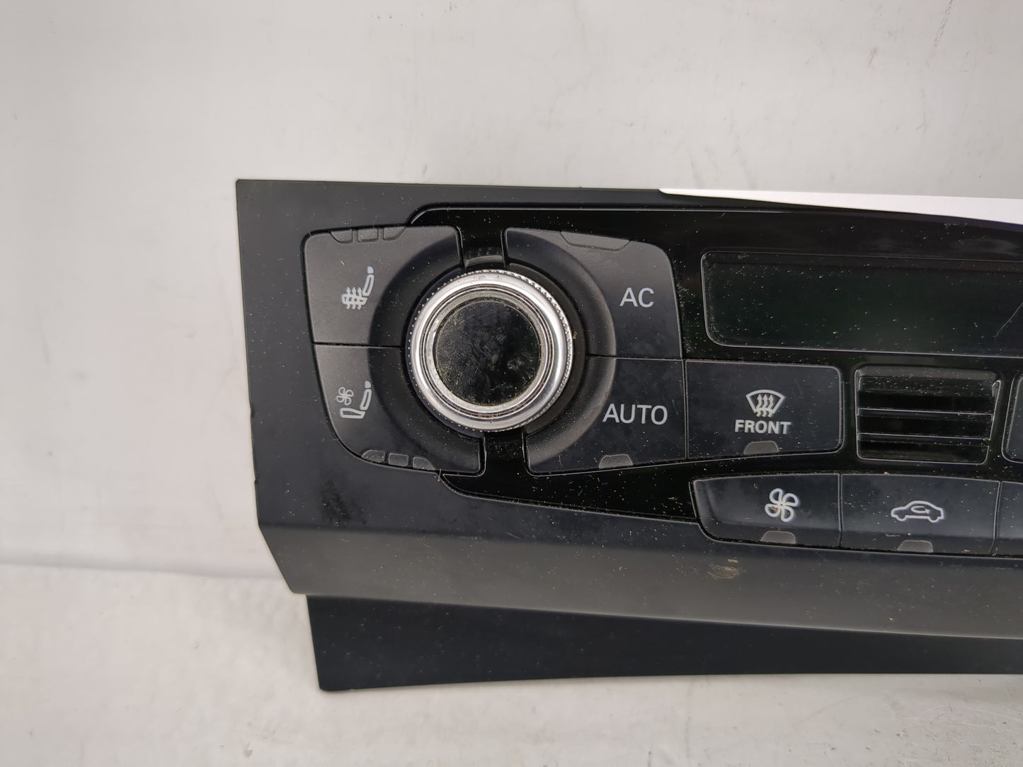 2010-2013 Audi A5 Climate Control Module Temperature AC/Heater Replacement P/N:8K1 820 043 T Fits Fits 2010 2011 2012 2013 O