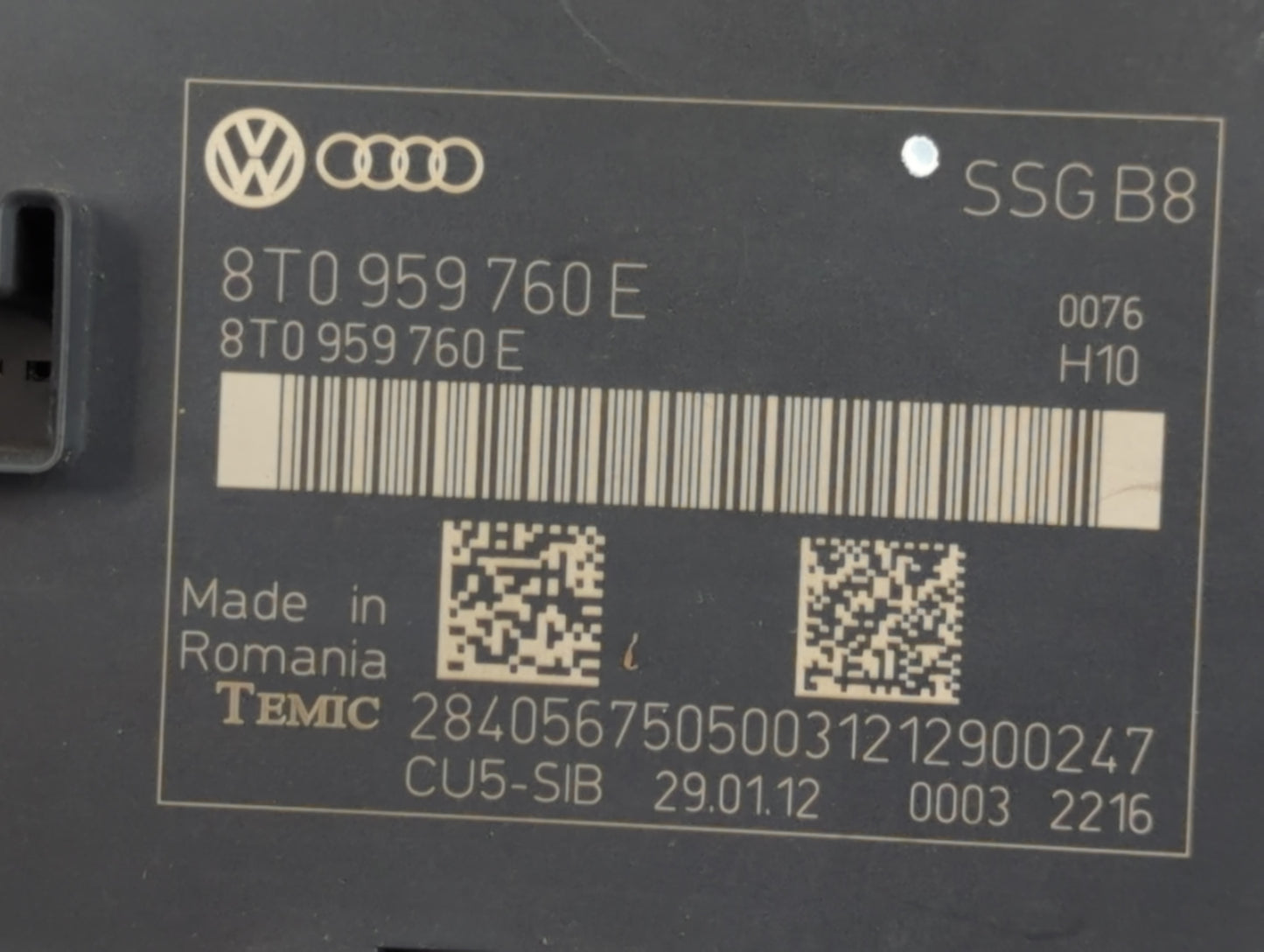 2013 Audi A5 PCM Engine Control Computer ECU ECM PCU OEM P/N:8T0 959 760 Fits Fits 2012 OEM Used Auto Parts - Oemusedautopar