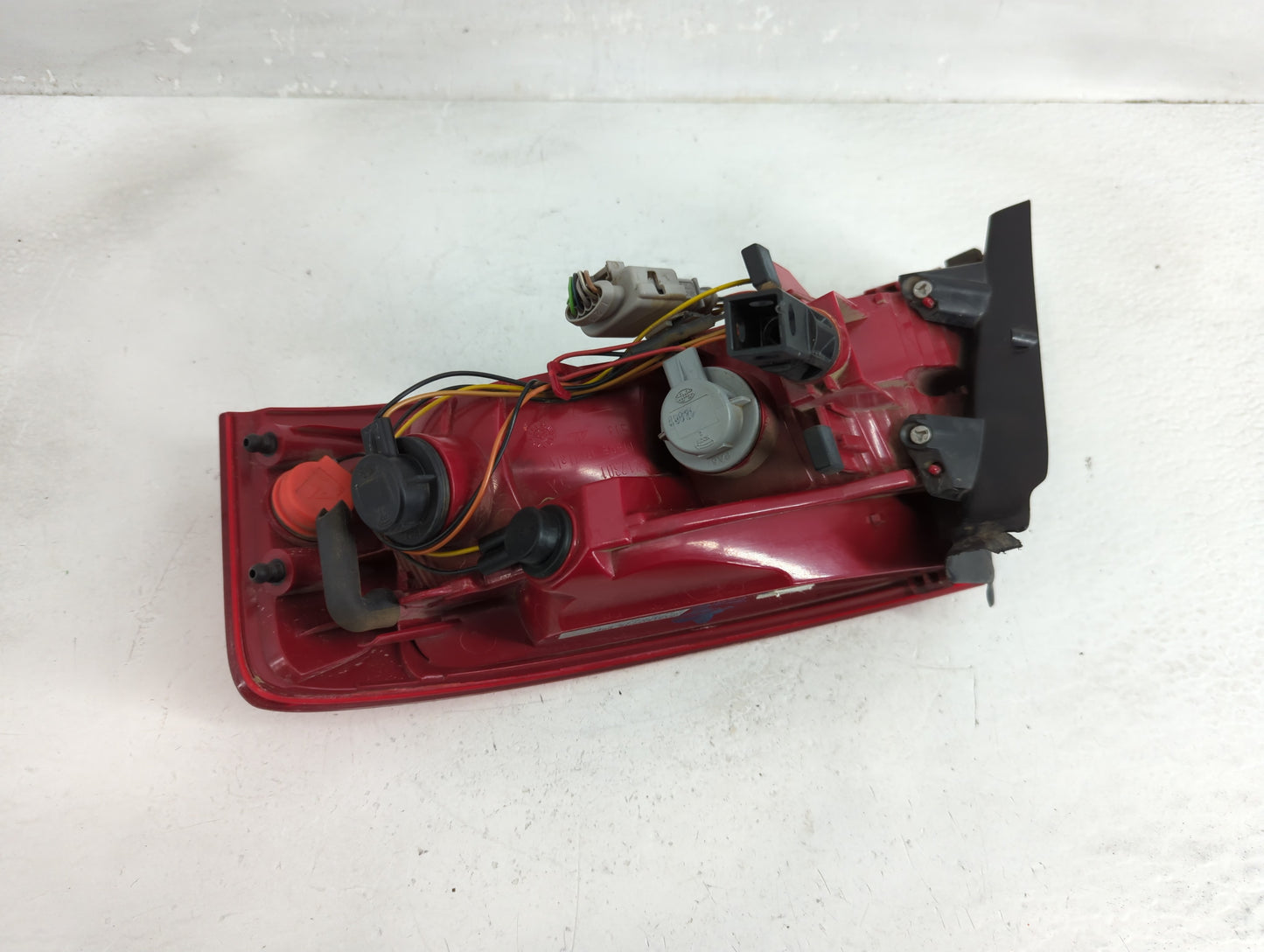 2013-2017 Audi A5 Tail Light Assembly Driver Left OEM P/N:8T0 945 093 D Fits Fits 2013 2014 2015 2016 2017 OEM Used Auto Par