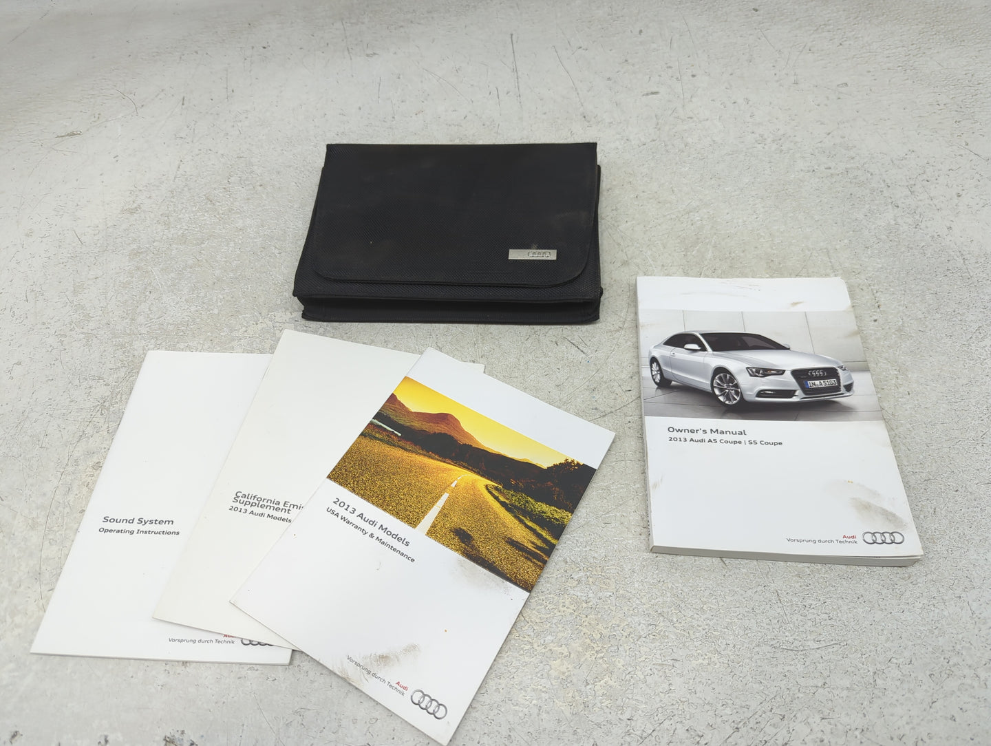 2013 Audi A5 Owners Manual Book Guide P/N:132.561.8T0.23 OEM Used Auto Parts - Oemusedautoparts1.com