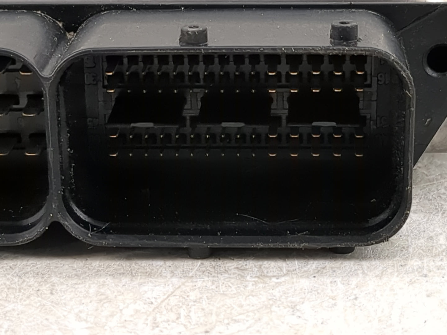2013-2016 Audi A5 PCM Engine Control Computer ECU ECM PCU OEM P/N:8K5 907 115 F 0 261 S06 950 Fits Fits 2013 2014 2015 2016 