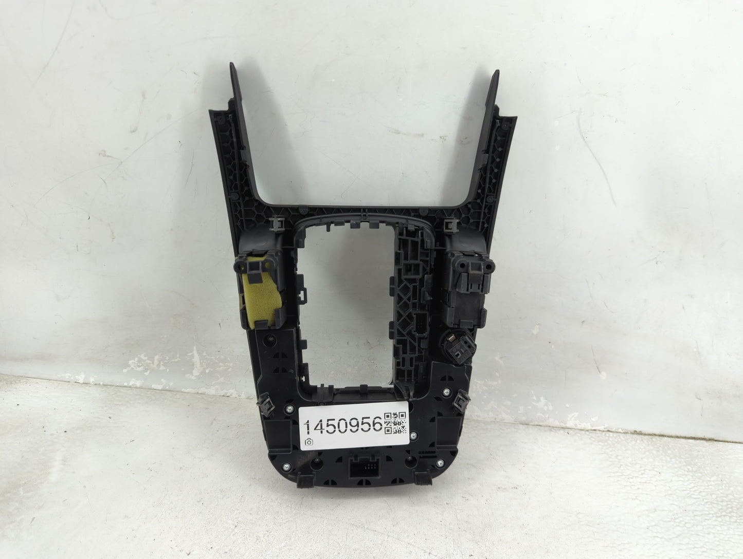2013-2017 Audi A5 Radio AM FM Cd Player Receiver Replacement P/N:8T0919611C 8T0919611CWFX Fits Fits 2013 2014 2015 2016 2017