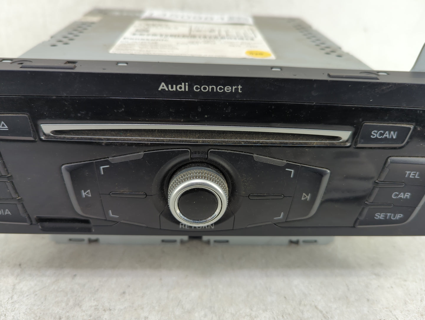 2013 Audi A5 Radio AM FM Cd Player Receiver Replacement P/N:8R1035186Q CQ-JA12E6AE Fits Fits 2014 2015 2016 OEM Used Auto Pa