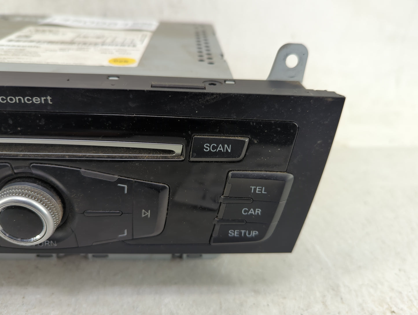 2013 Audi A5 Radio AM FM Cd Player Receiver Replacement P/N:8R1035186Q CQ-JA12E6AE Fits Fits 2014 2015 2016 OEM Used Auto Pa