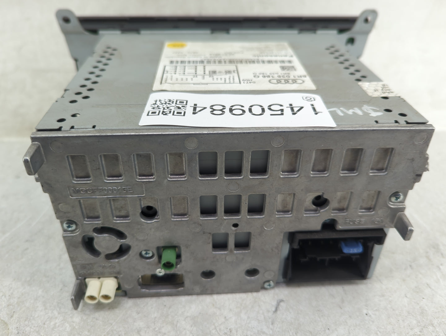 2013 Audi A5 Radio AM FM Cd Player Receiver Replacement P/N:8R1035186Q CQ-JA12E6AE Fits Fits 2014 2015 2016 OEM Used Auto Pa