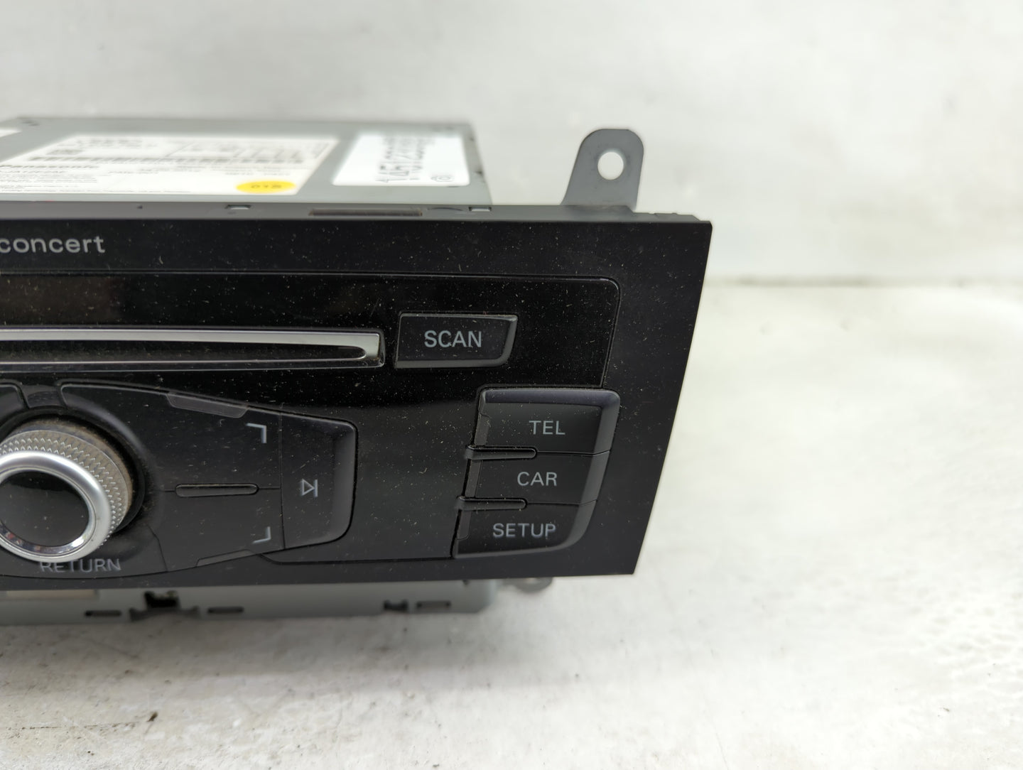 2013 Audi A5 Radio AM FM Cd Player Receiver Replacement P/N:8R1035186H CQ-JA12E2AE Fits Fits 2014 2015 2016 OEM Used Auto Pa