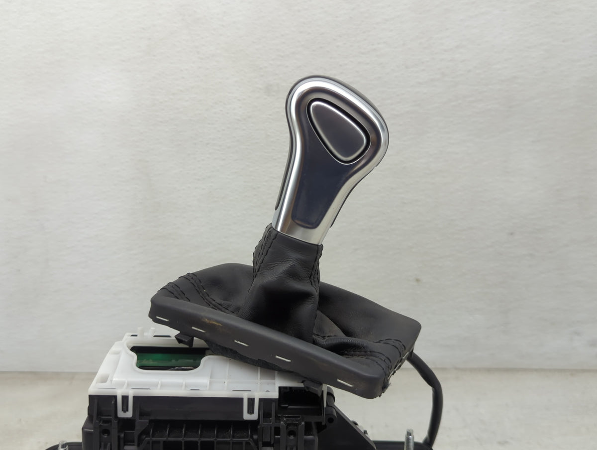 2013 Audi A5 Floor Console Assembly Shifter - Oemusedautoparts1.com