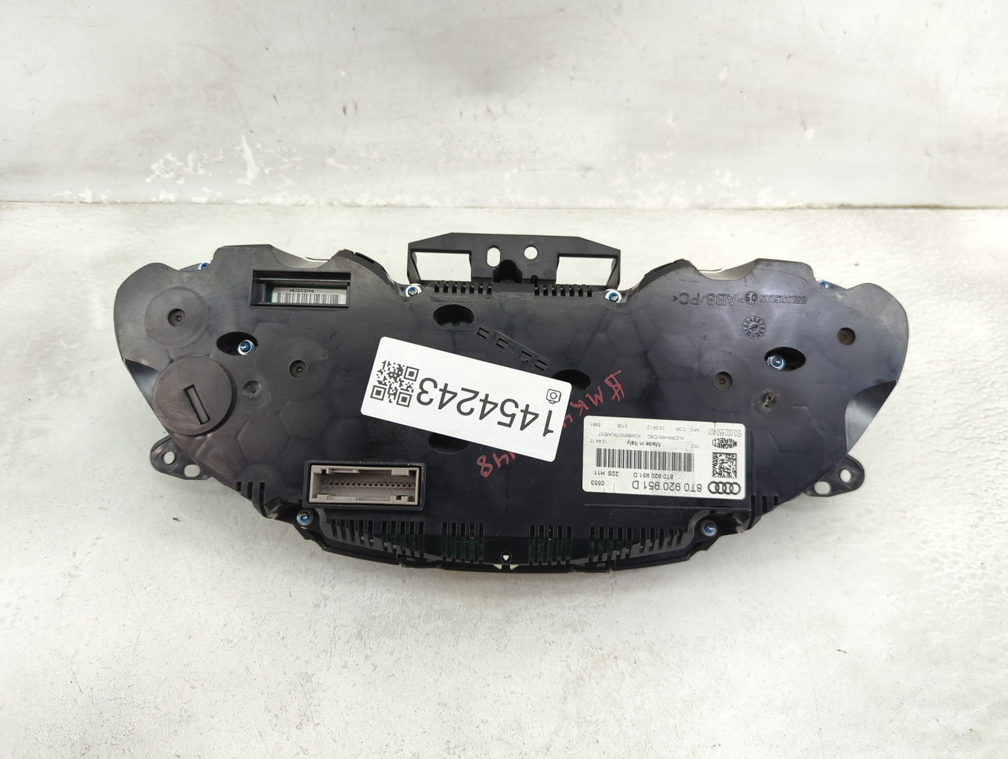 2013 Audi A5 Instrument Cluster Speedometer Gauges P/N:8T0920951D 503002550401 Miles:83K Fits OEM Used Auto Parts - Oemuseda