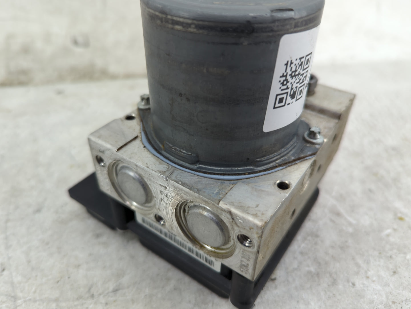 2013 Audi A5 ABS Pump Control Module Replacement P/N:8K0614517GM 0265239345, 0265952061 Fits OEM Used Auto Parts - Oemusedau