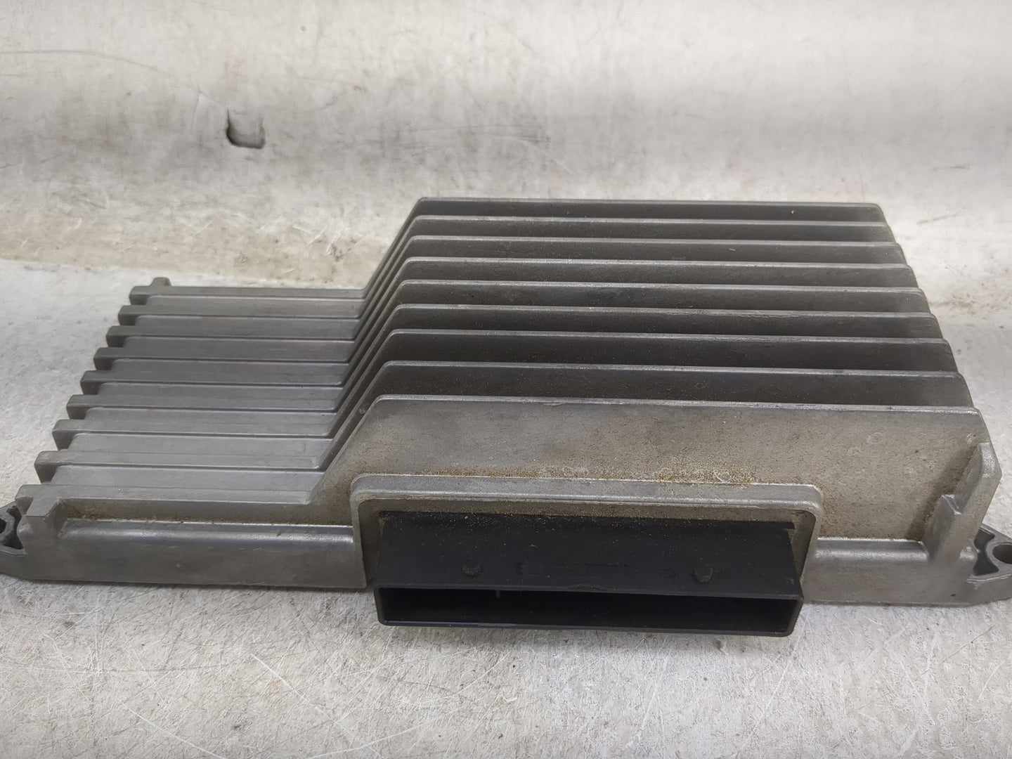 2013-2016 Audi A5 Radio Speaker Amplifier - Oemusedautoparts1.com