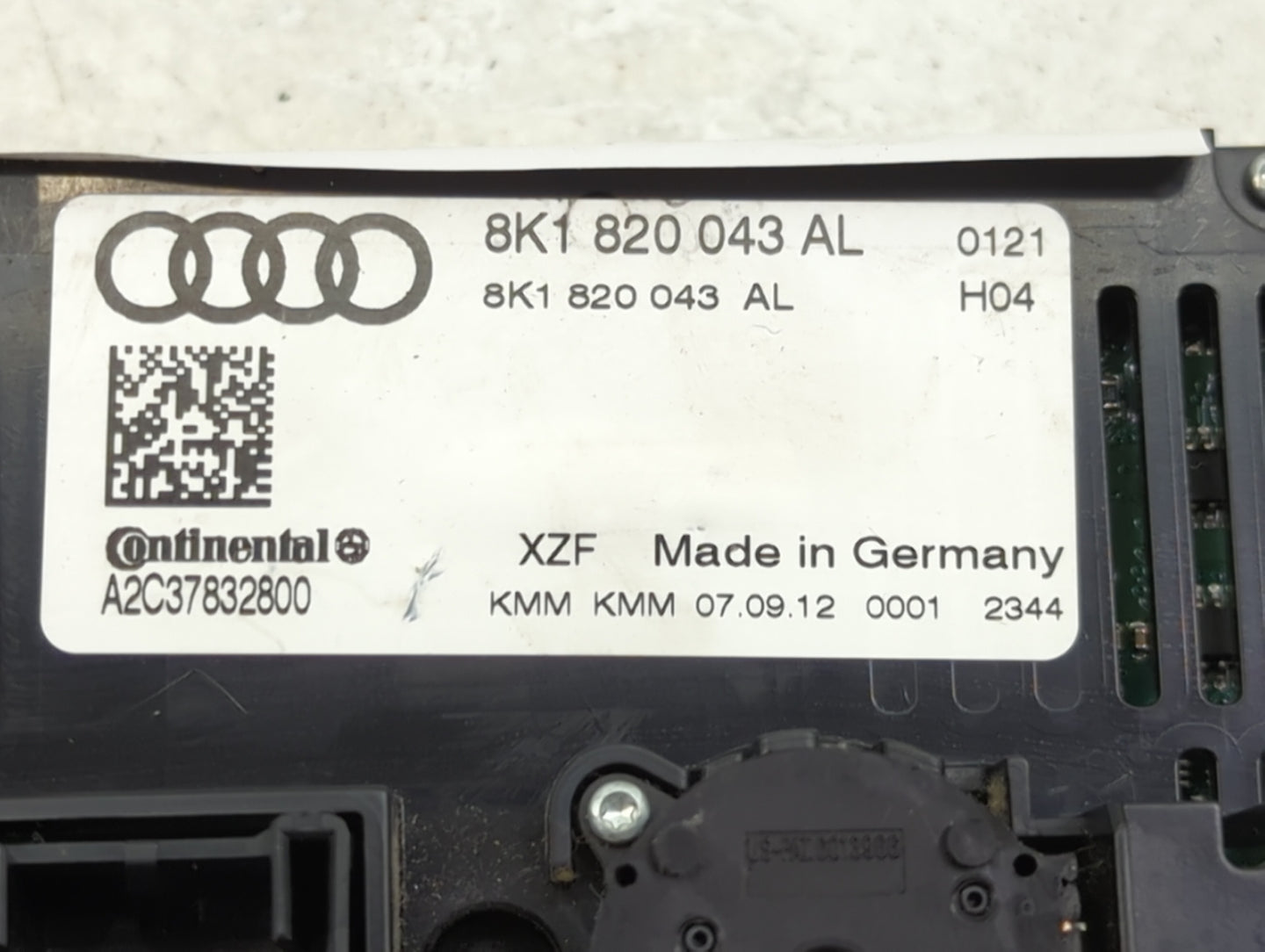 2010-2013 Audi A5 Climate Control Module Temperature AC/Heater Replacement P/N:8K1 820 043 AL Fits Fits 2009 2010 2011 2012 
