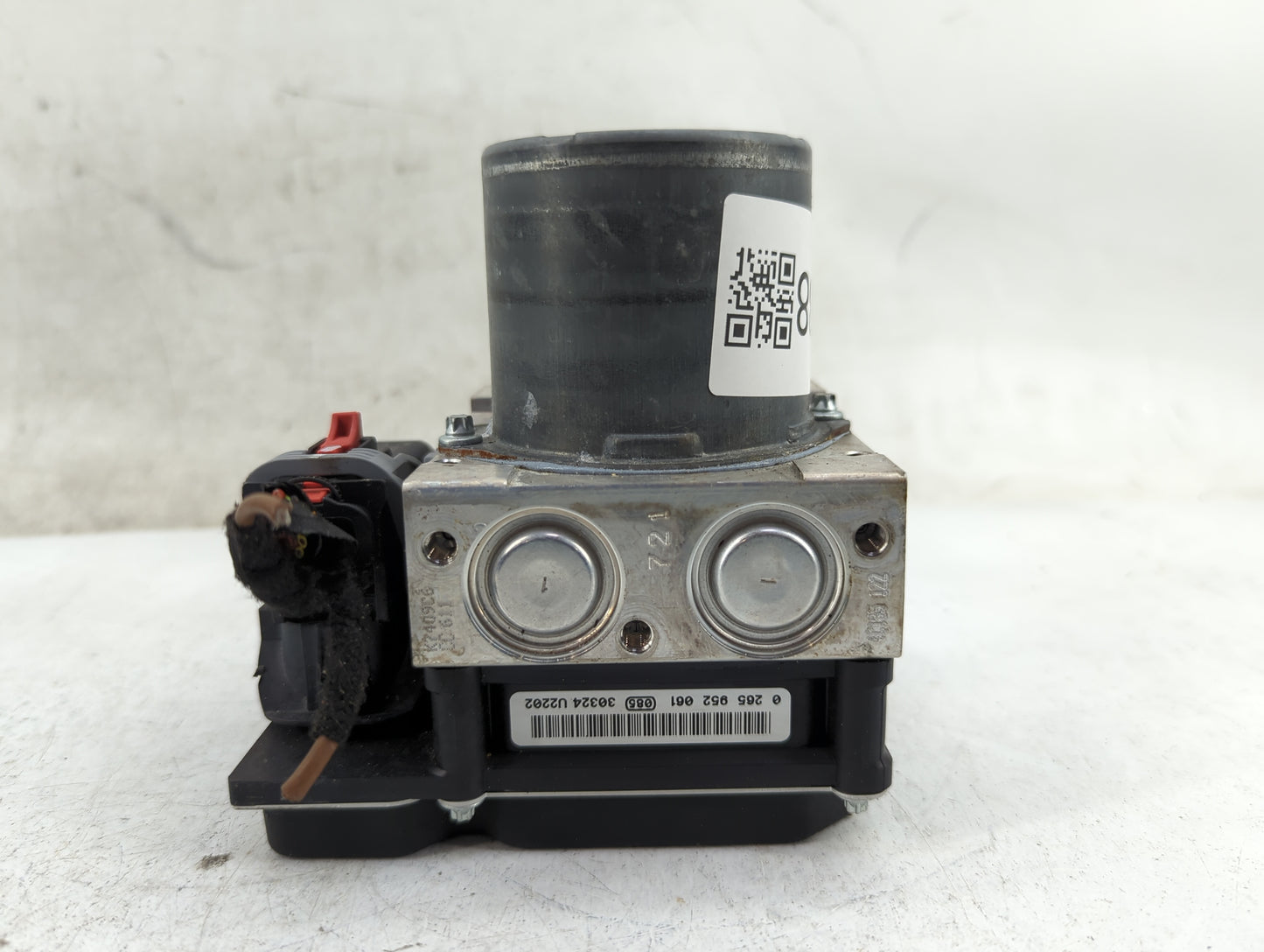 2013 Audi A5 ABS Pump Control Module Replacement P/N:8K0 907 379 CK Fits OEM Used Auto Parts - Oemusedautoparts1.com