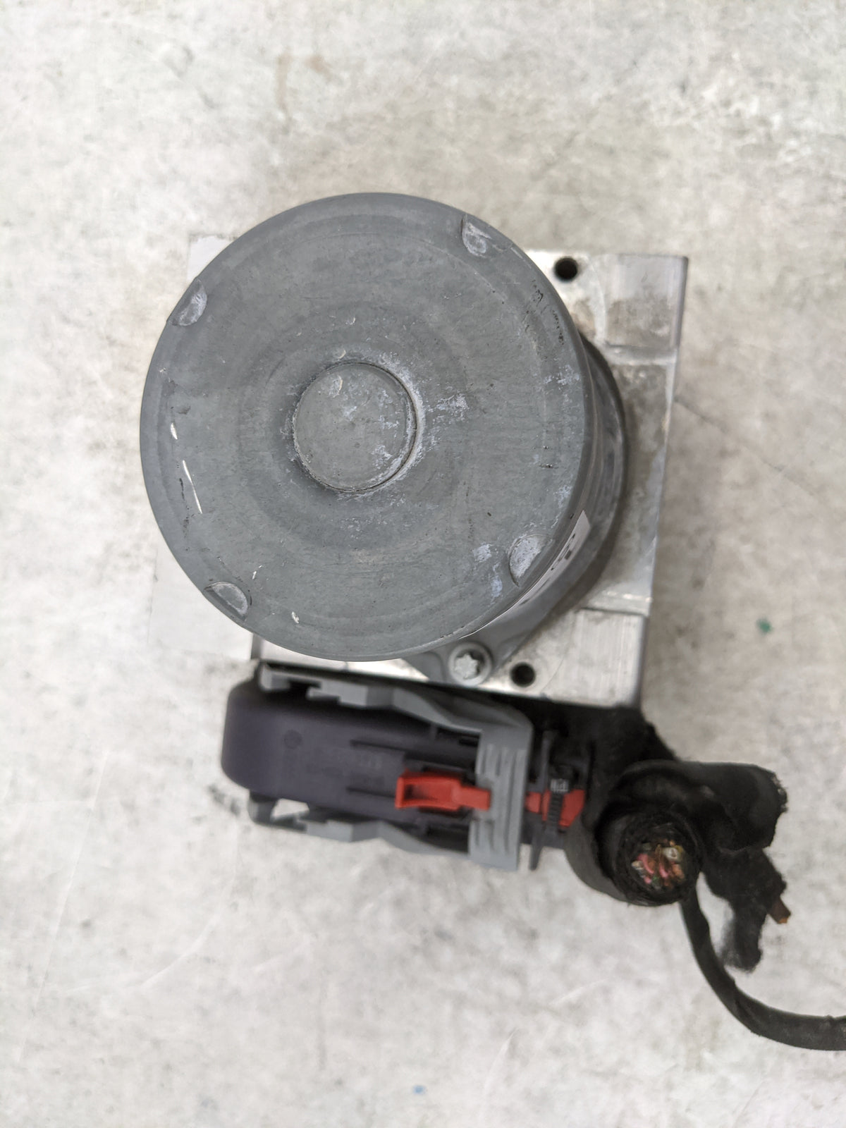 2013 Audi A5 Anti-Lock Brake ABS Pump Module Actuator OEM P/N:0265239348 8K0614517GH, 0265952062, 8K0907379CH Fits OEM Used 