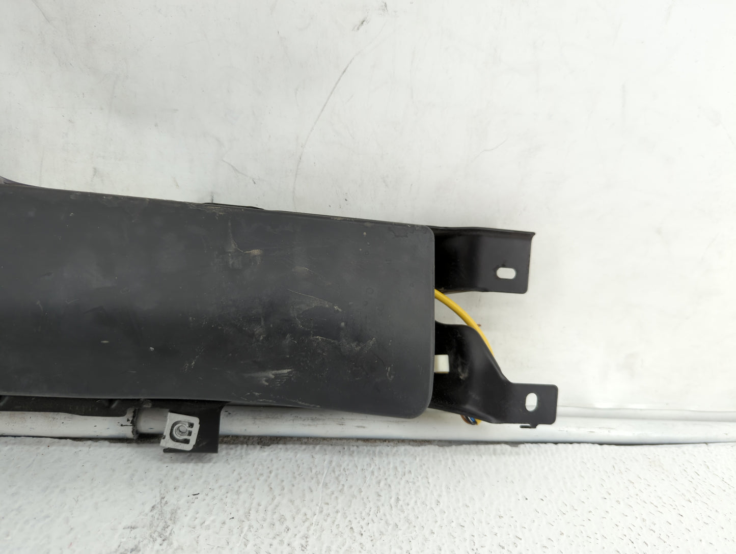 2013-2017 Audi A5 Air Bag Passenger Right Knee OEM P/N:M22L272311 M22N254111 Fits Fits 2013 2014 2015 2016 2017 OEM Used Aut