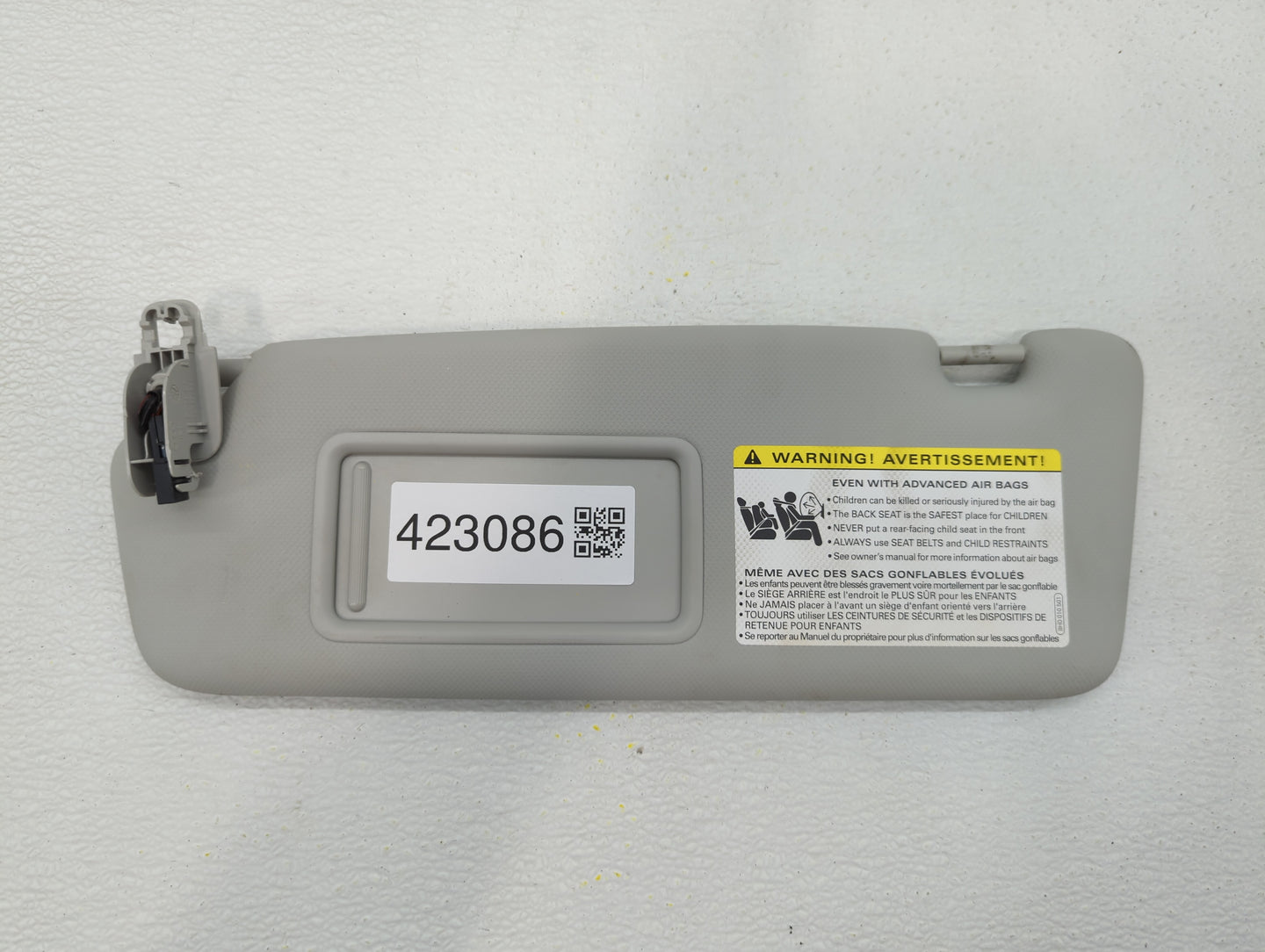 2012-2013 Audi A5 Sun Visor Shade Replacement Driver Left Mirror Fits Fits 2012 2013 OEM Used Auto Parts - Oemusedautoparts1