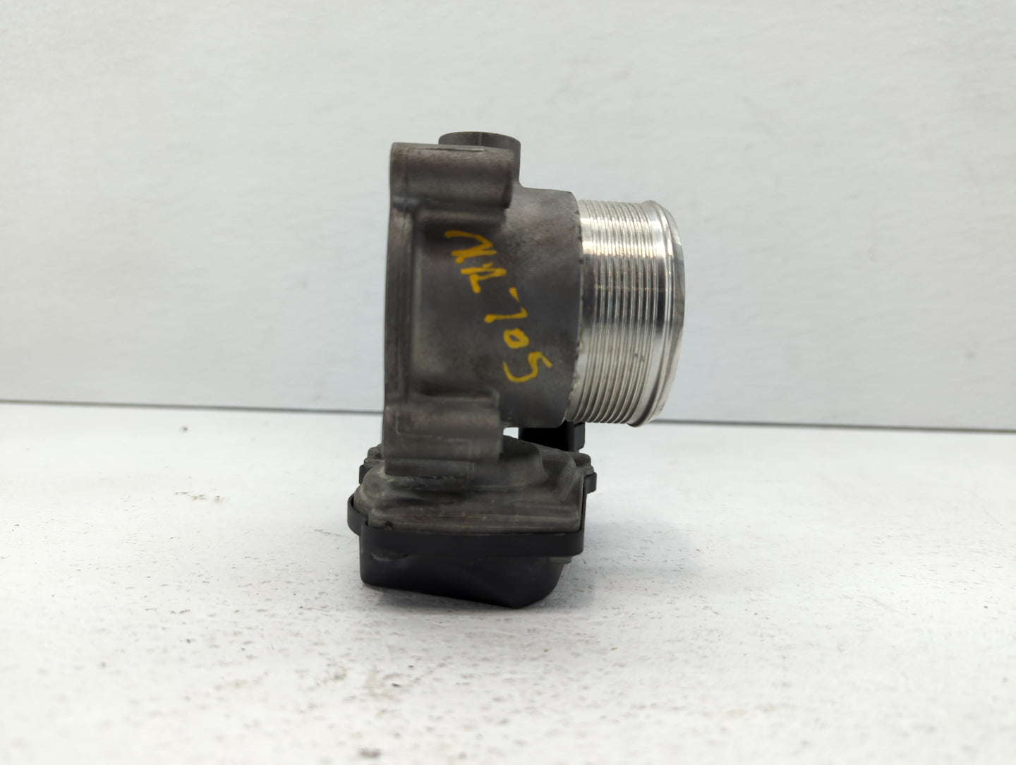 2010-2017 Audi A5 Throttle Body P/N:06F 133 062 T 06F 133 062 Q Fits OEM Used Auto Parts - Oemusedautoparts1.com