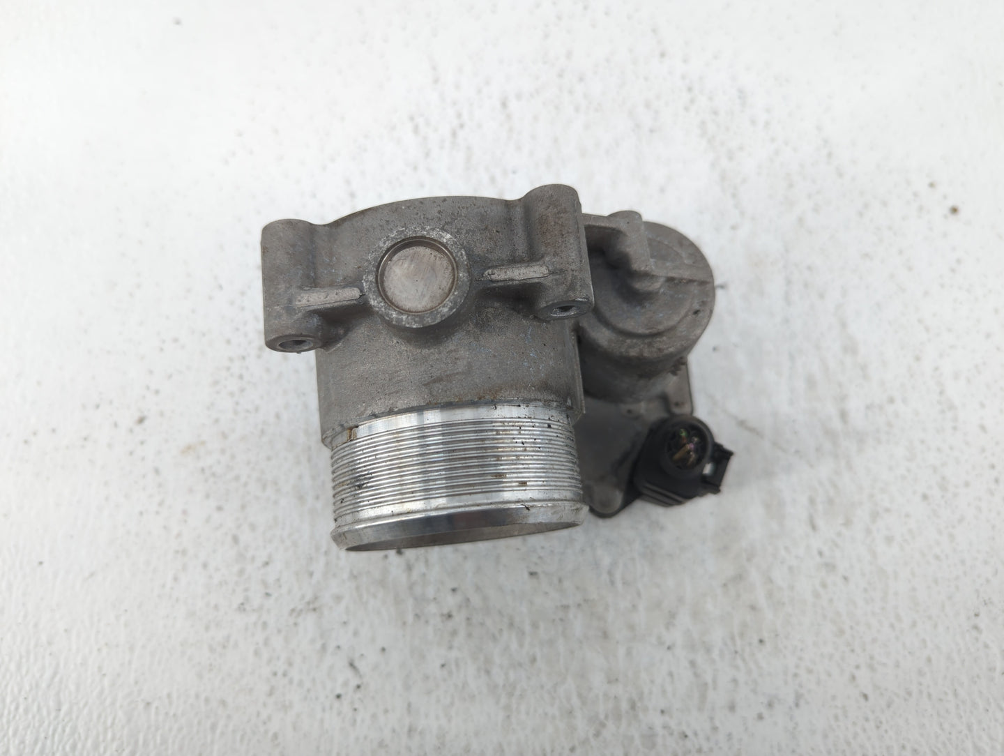 2010-2017 Audi A5 Throttle Body P/N:06F 133 062 Q Fits OEM Used Auto Parts - Oemusedautoparts1.com