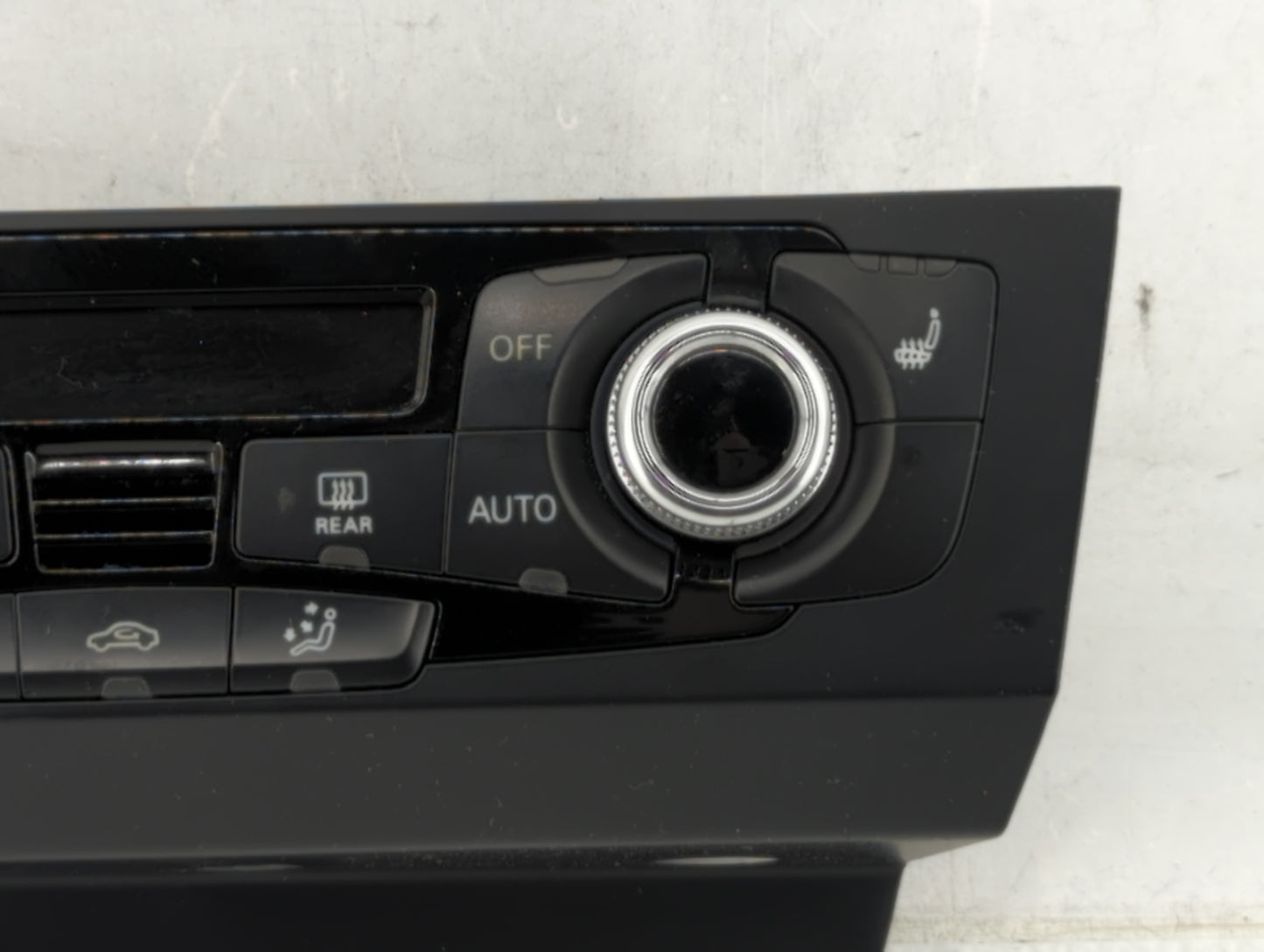 2010-2013 Audi A5 Climate Control Module Temperature AC/Heater Replacement P/N:8K0 820 043 T 8T1 820 043 AQ Fits OEM Used Au