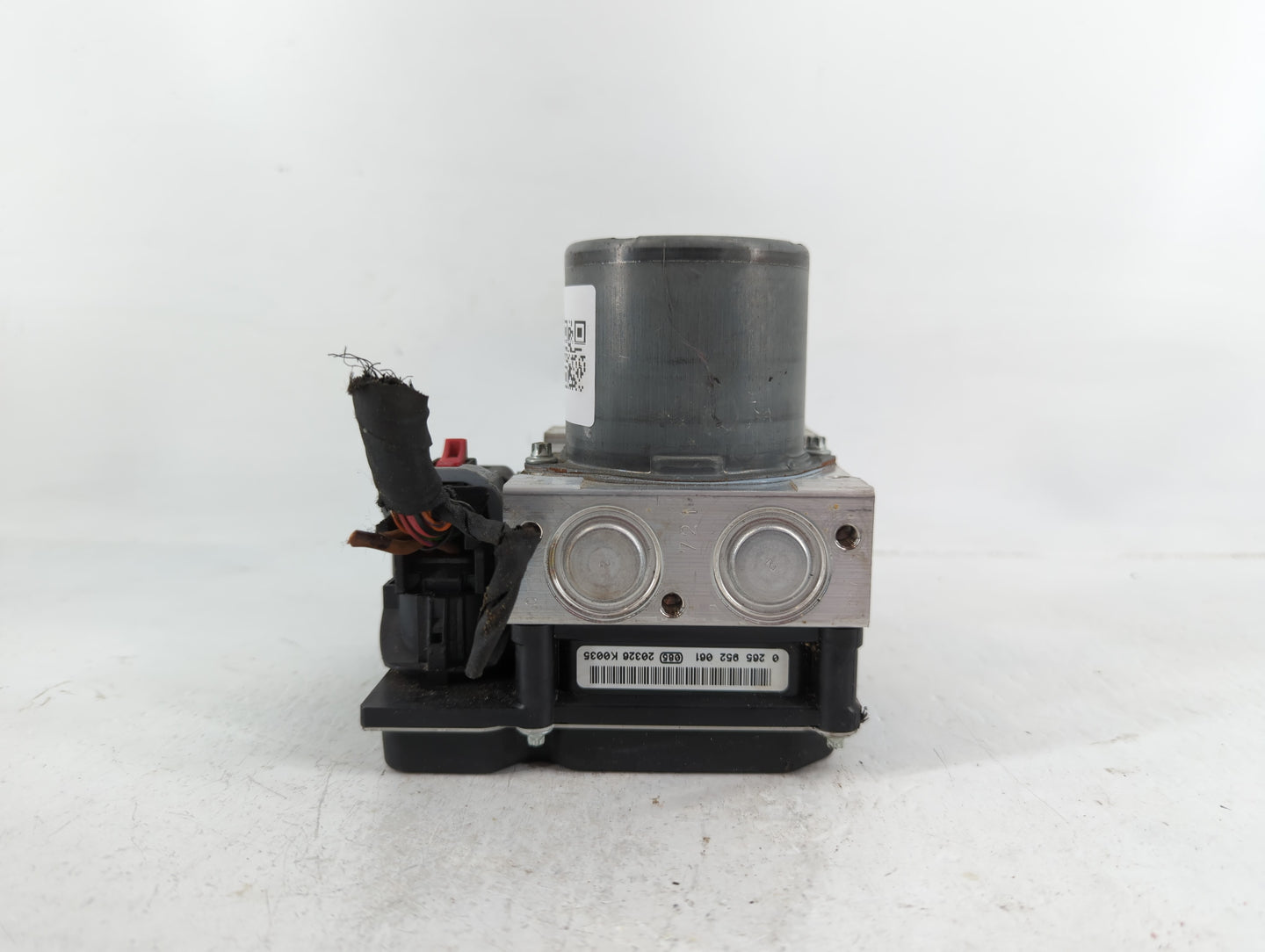 2013 Audi A5 ABS Pump Control Module Replacement P/N:8K0 907 379 CK Fits OEM Used Auto Parts - Oemusedautoparts1.com