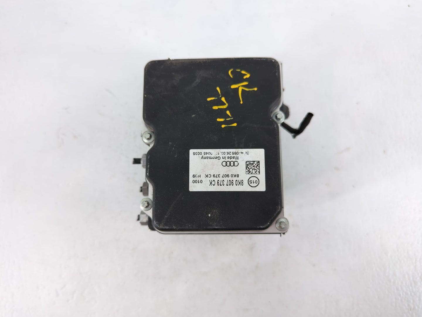 2013 Audi A5 ABS Pump Control Module Replacement P/N:8K0 907 379 CK Fits OEM Used Auto Parts - Oemusedautoparts1.com