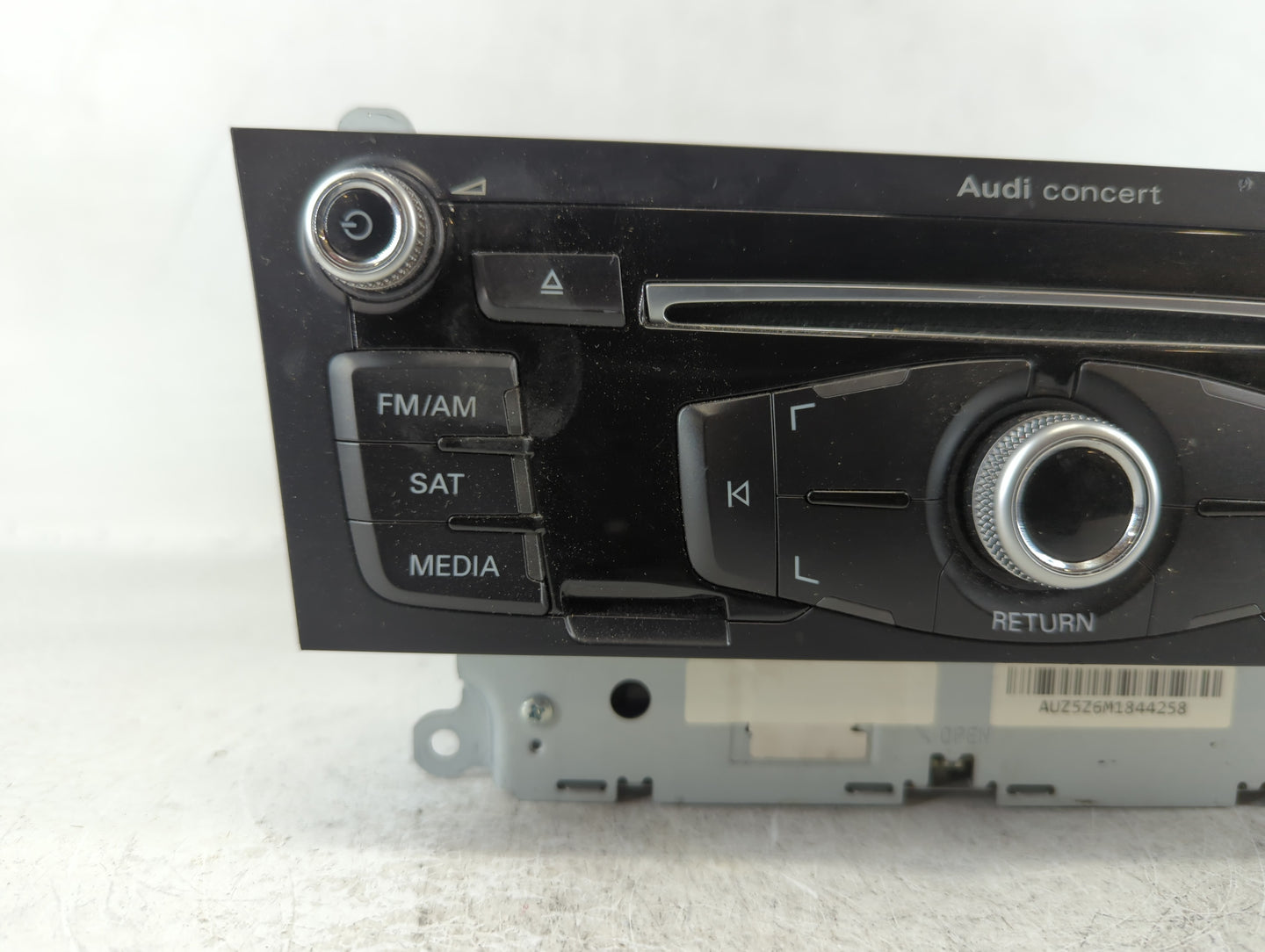 2013-2016 Audi A5 Am Fm Cd Player Radio Receiver - Oemusedautoparts1.com
