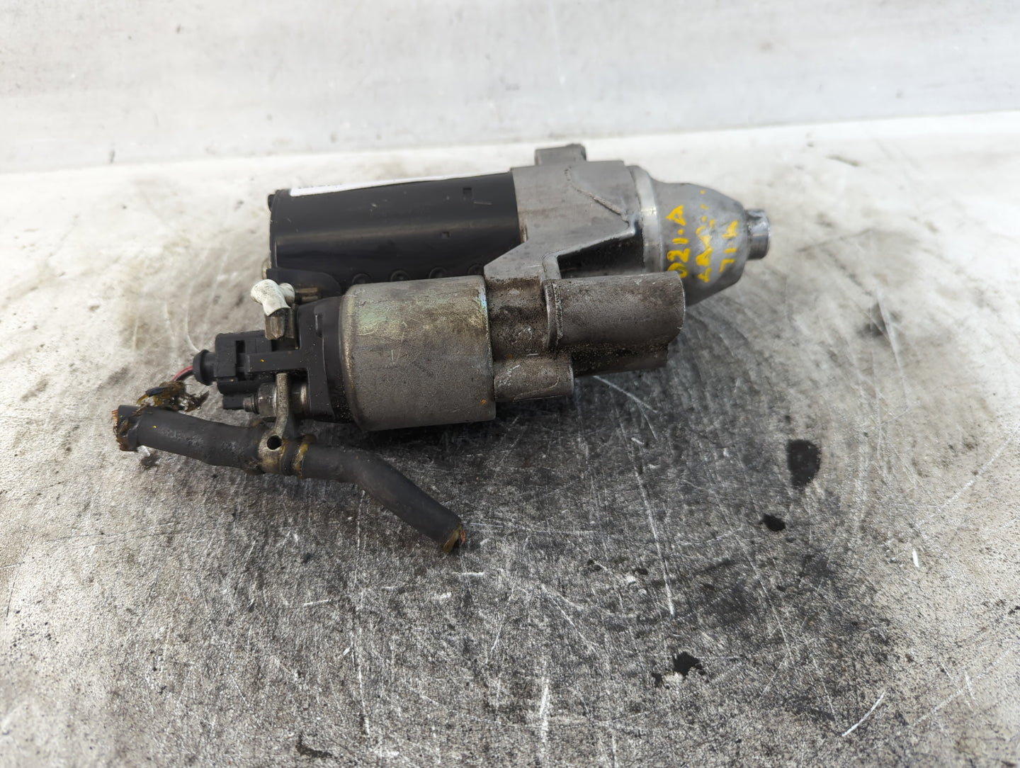 2010-2014 Audi A5 Car Starter Motor Solenoid OEM P/N:06H 911 021 A Fits Fits 2009 2010 2011 2012 2013 2014 2015 2016 2017 OE