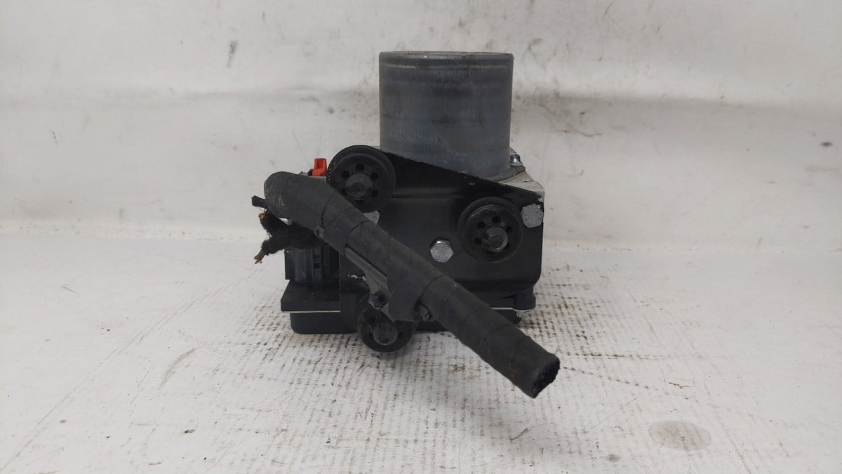 2013 Audi A5 Quattro Anti-Lock Brake ABS Pump Module Actuator OEM P/N:8K0 614 517GM 8K0 907 379 CK Fits OEM Used Auto Parts 