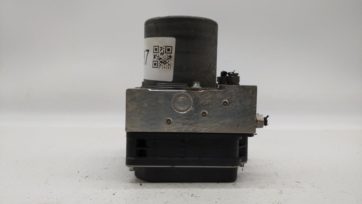 2013 Audi A5 Quattro Anti-Lock Brake ABS Pump Module Actuator OEM P/N:8K0 614 517GM 8K0 907 379 CK Fits OEM Used Auto Parts 