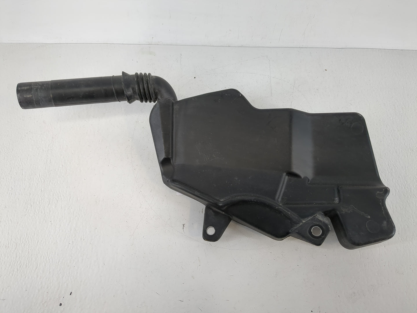 2012-2018 Audi A6 Windshield Washer Fluid Reservoir Bottle Oem - Oemusedautoparts1.com