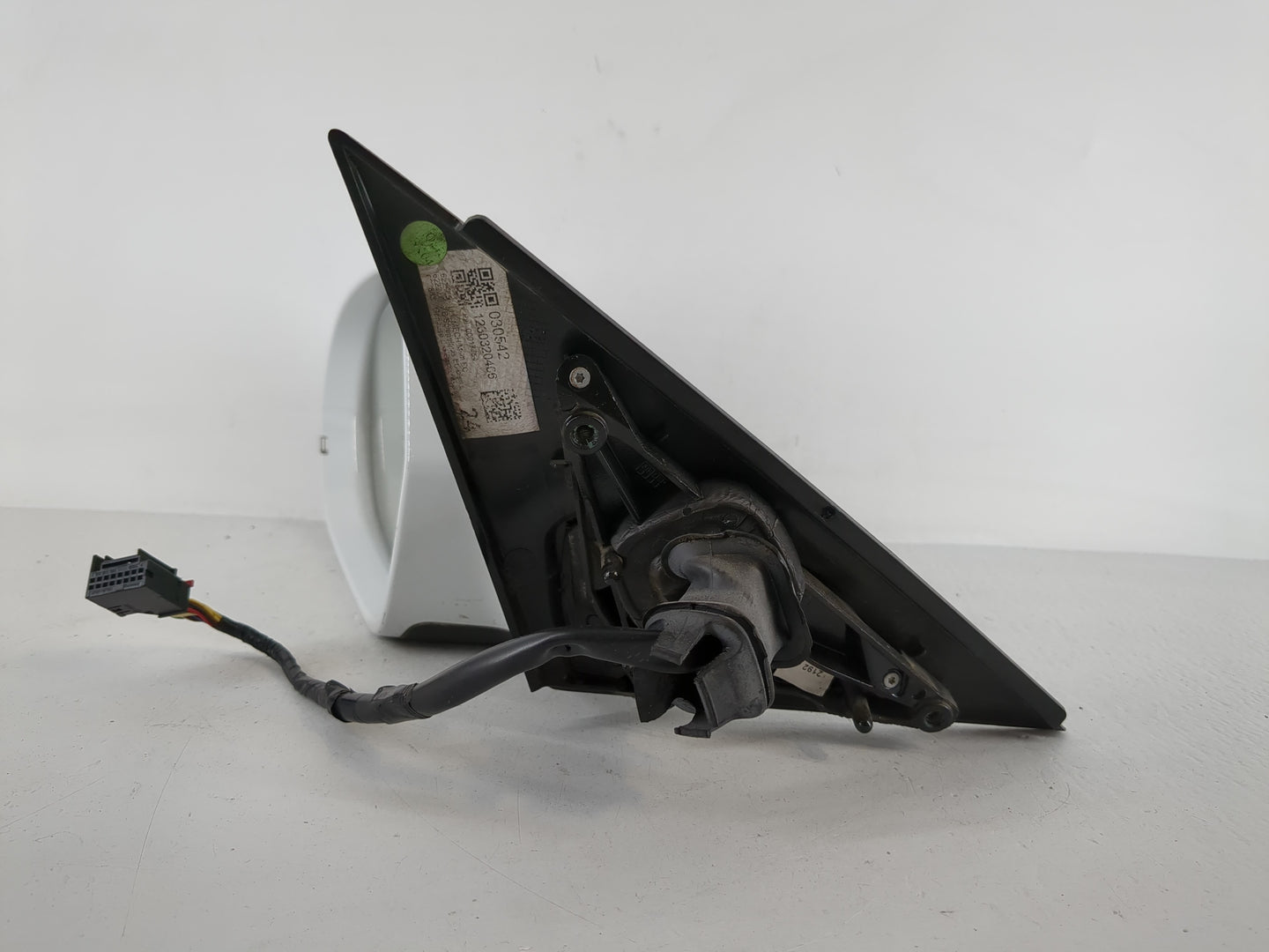 2012-2013 Audi A6 Driver Side View Mirror - Left Door Mirror OEM Used - Oemusedautoparts1.com