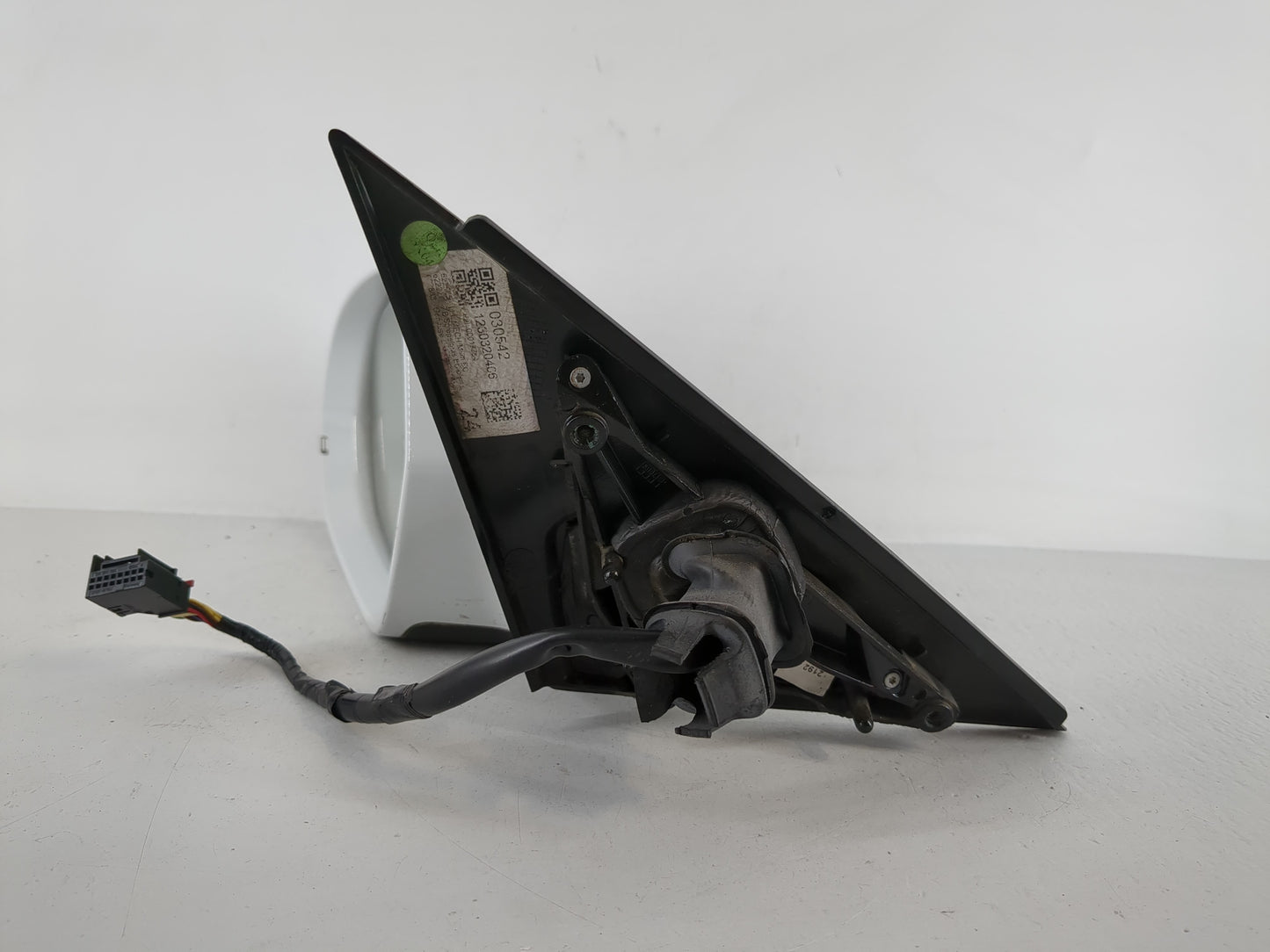 2012-2013 Audi A6 Driver Side View Mirror - Left Door Mirror OEM Used - Oemusedautoparts1.com