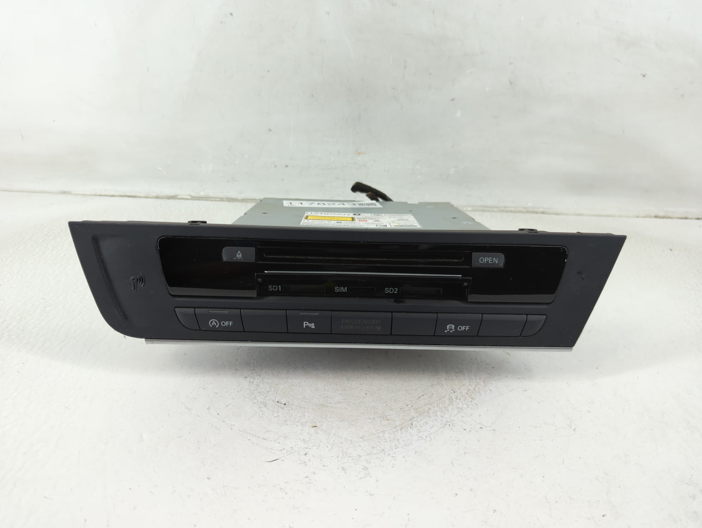 2007-2013 Audi A6 Radio AM FM Cd Player Receiver Replacement Fits Fits 2007 2008 2009 2010 2011 2012 2013 OEM Used Auto Part