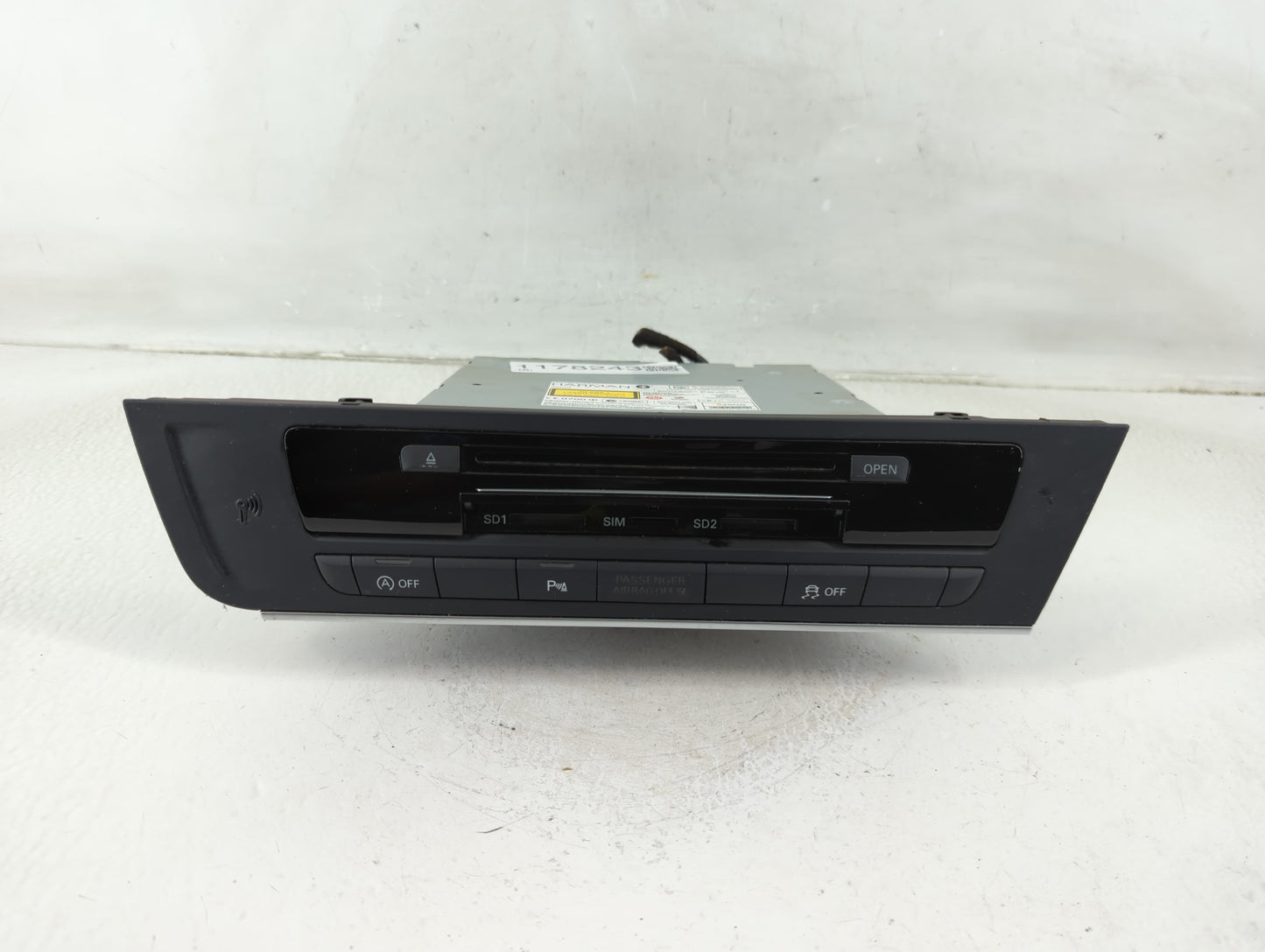 2007-2013 Audi A6 Radio AM FM Cd Player Receiver Replacement Fits Fits 2007 2008 2009 2010 2011 2012 2013 OEM Used Auto Part