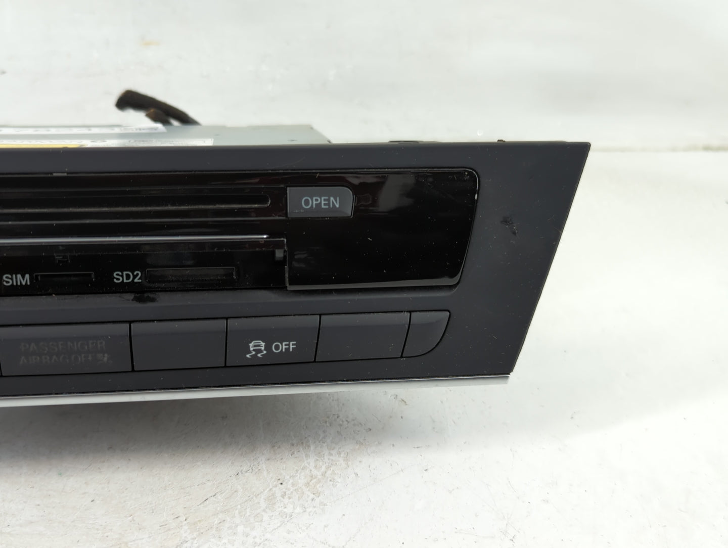 2007-2013 Audi A6 Radio AM FM Cd Player Receiver Replacement Fits Fits 2007 2008 2009 2010 2011 2012 2013 OEM Used Auto Part