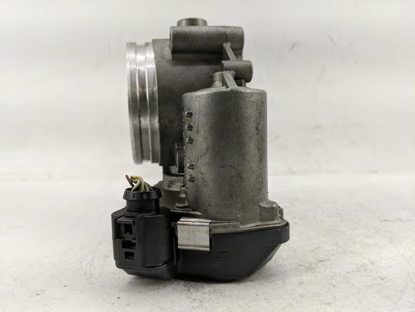 2009-2018 Audi A6 Throttle Body P/N:06E 133 062 G Fits Fits 2008 2009 2010 2011 2012 2013 2014 2015 2016 2017 2018 2019 OEM 