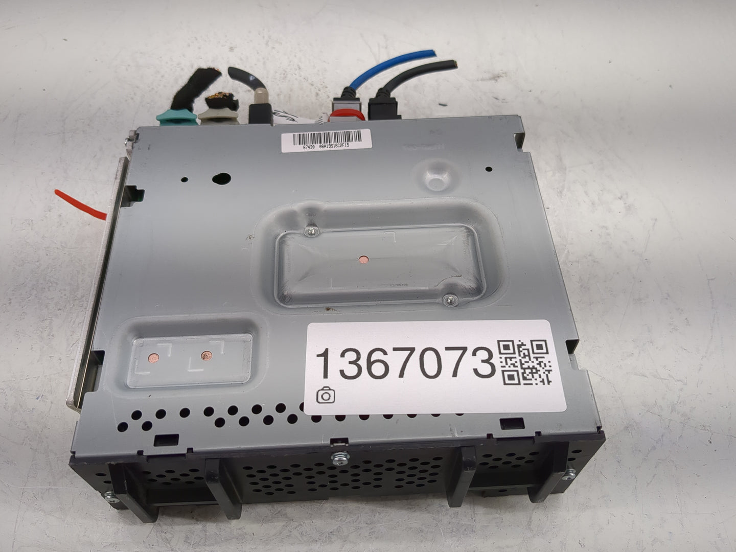 2012-2015 Audi A6 Radio AM FM Cd Player Receiver Replacement P/N:4G0 035 746 A 005WWDA0303 Fits Fits 2012 2013 2014 2015 OEM