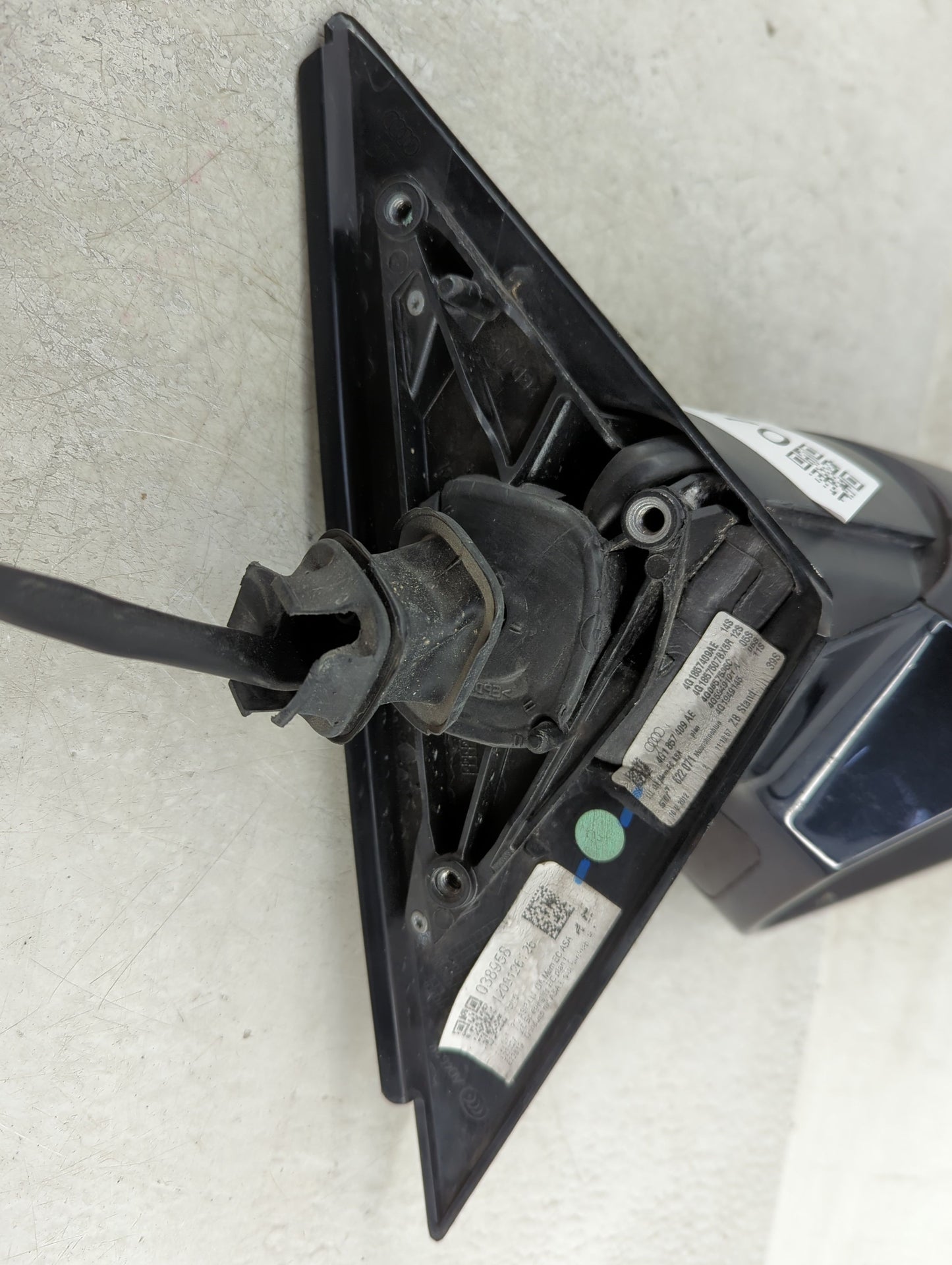 2012-2013 Audi A6 Driver Side View Mirror - Left Door Mirror OEM Used - Oemusedautoparts1.com