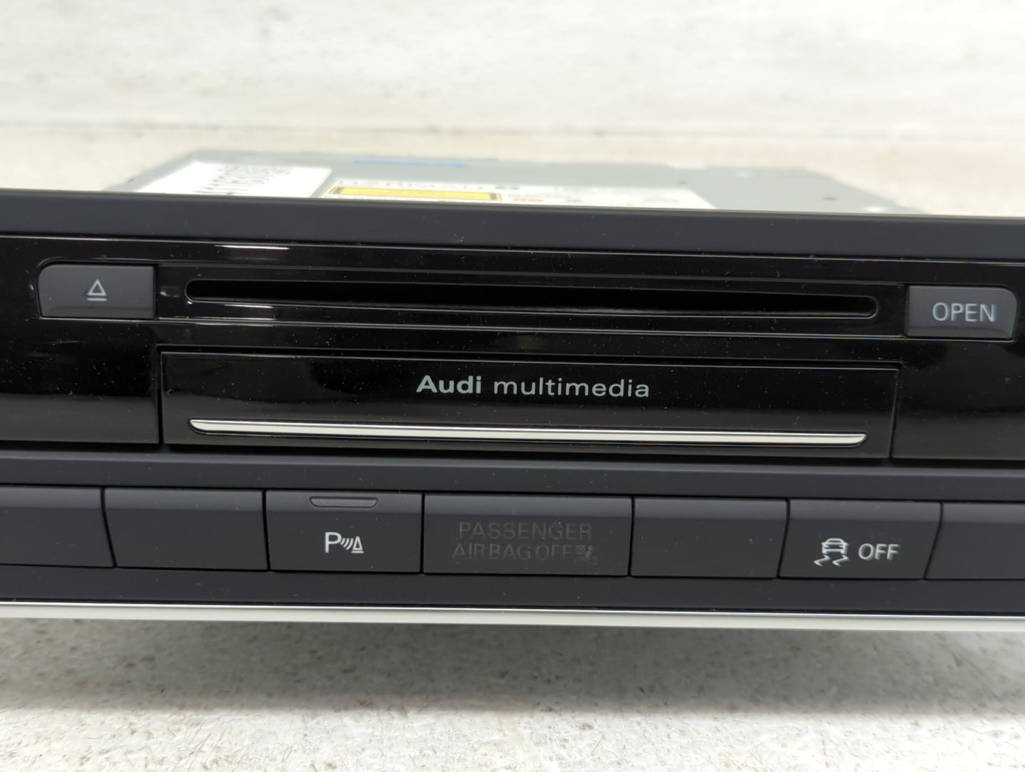 2012-2015 Audi A6 Radio AM FM Cd Player Receiver Replacement P/N:4G0035746D Fits Fits 2012 2013 2014 2015 OEM Used Auto Part