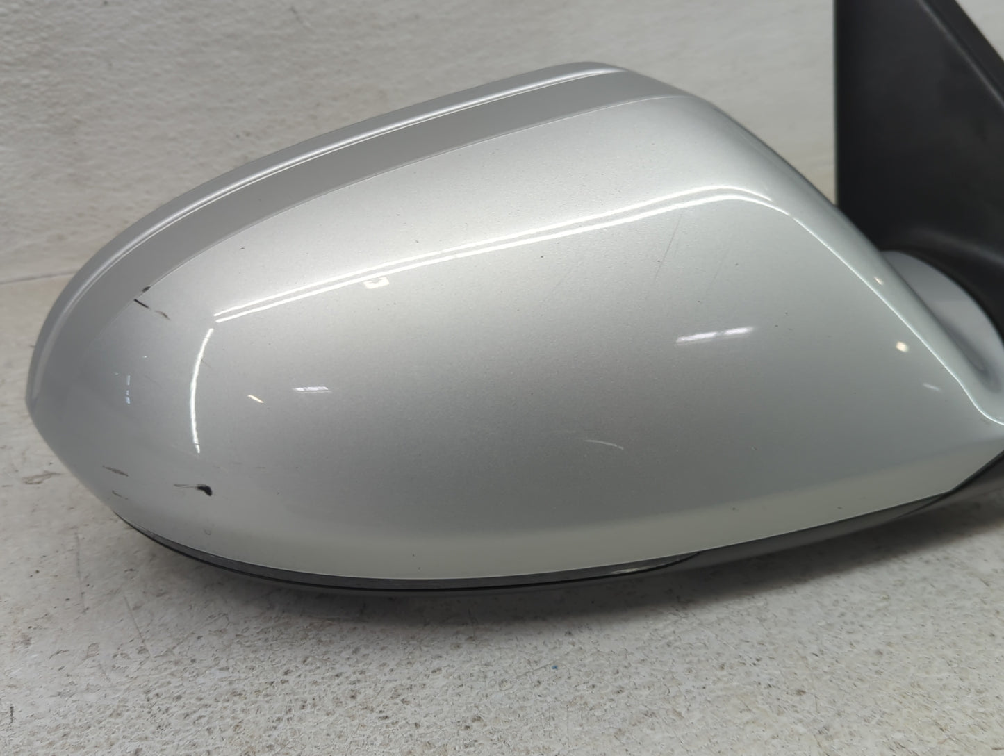 2012-2013 Audi A6 Passenger Right Side View Manual Door Mirror Silver - Oemusedautoparts1.com