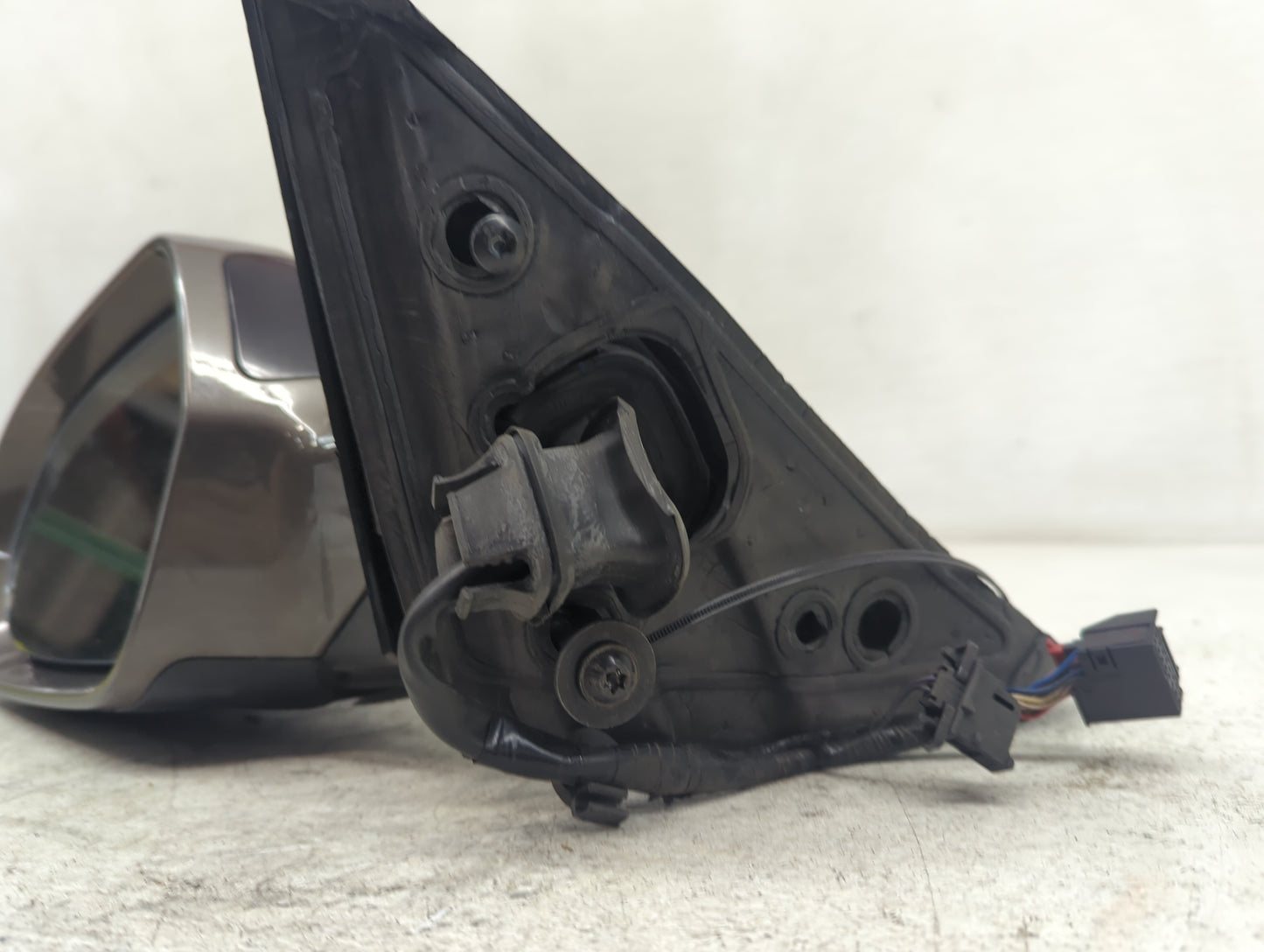2012-2013 Audi A6 Driver Side View Mirror - Left Door Mirror OEM Used - Oemusedautoparts1.com