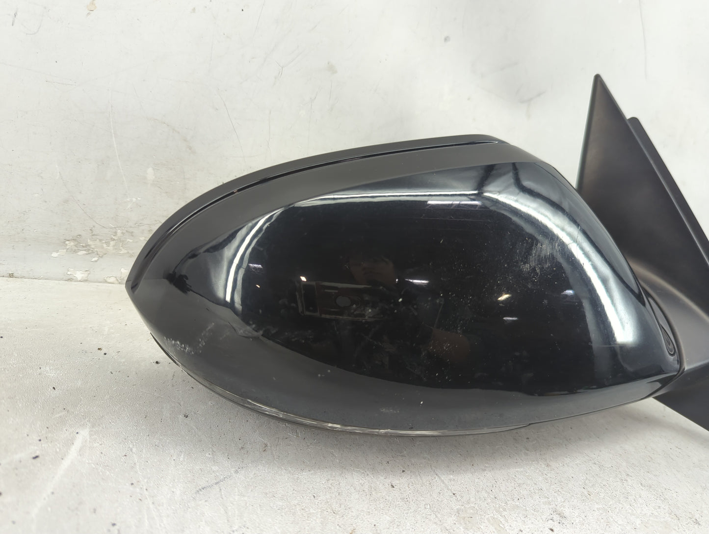 2012-2013 Audi A6 Passenger Side View Mirror - Right Door Mirror OEM Used - Oemusedautoparts1.com