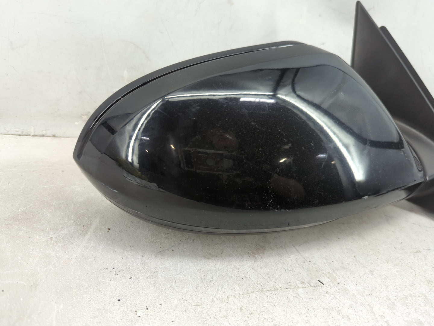 2012-2013 Audi A6 Driver Left Side View Manual Door Mirror Black - Oemusedautoparts1.com