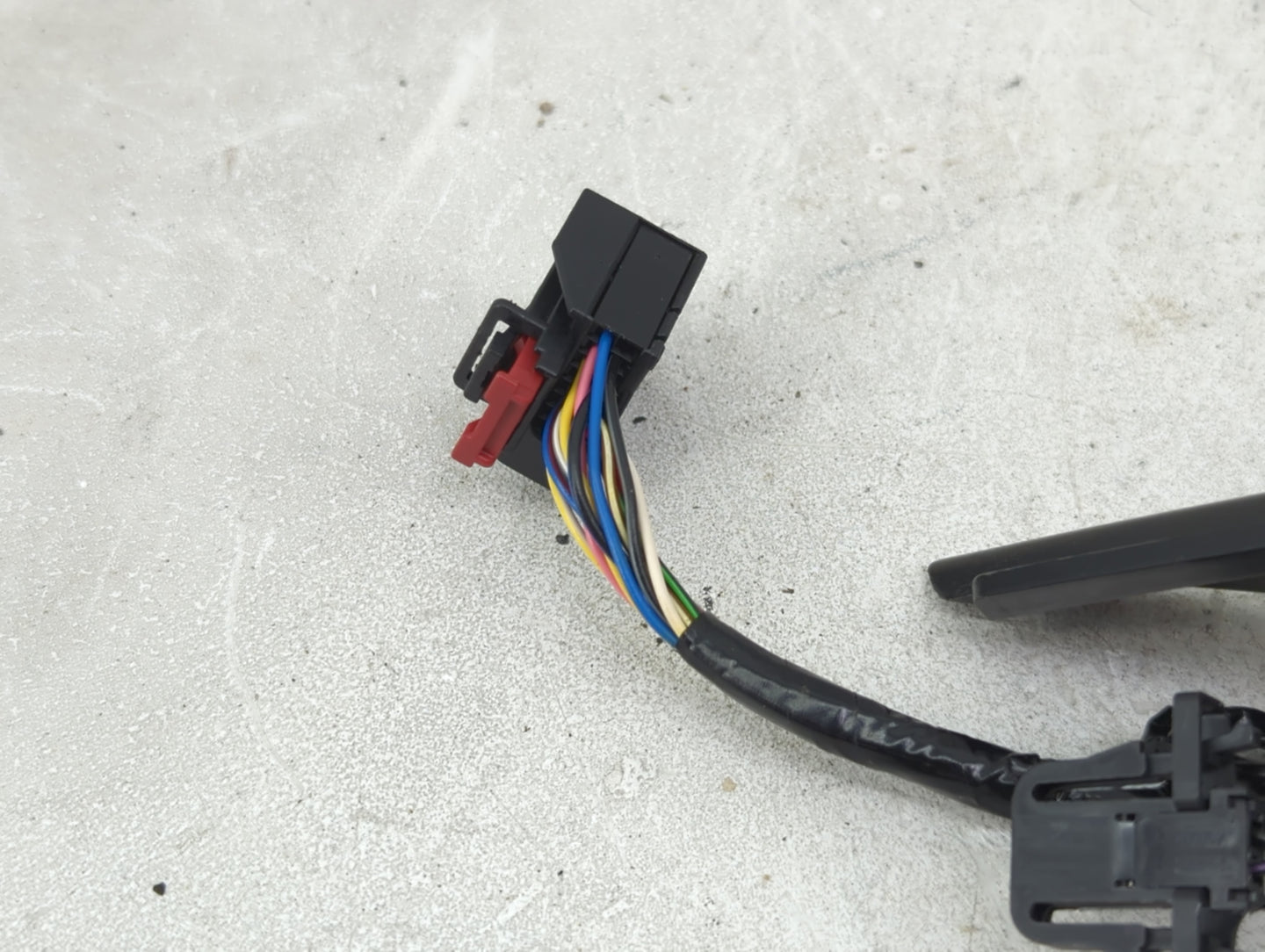2012-2013 Audi A6 Driver Left Side View Manual Door Mirror Black - Oemusedautoparts1.com