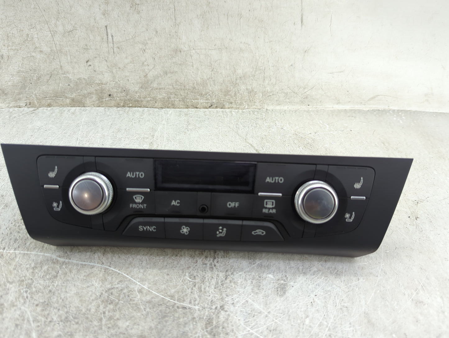 2013 Audi A6 Climate Control Module Temperature AC/Heater Replacement P/N:4G0820043AF A2C81395700 Fits OEM Used Auto Parts -