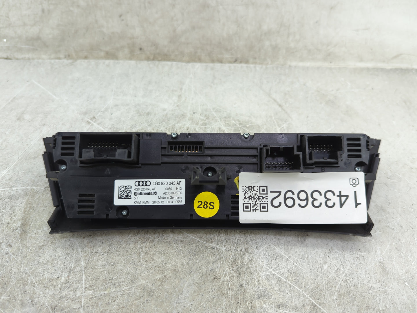 2013 Audi A6 Climate Control Module Temperature AC/Heater Replacement P/N:4G0820043AF A2C81395700 Fits OEM Used Auto Parts -